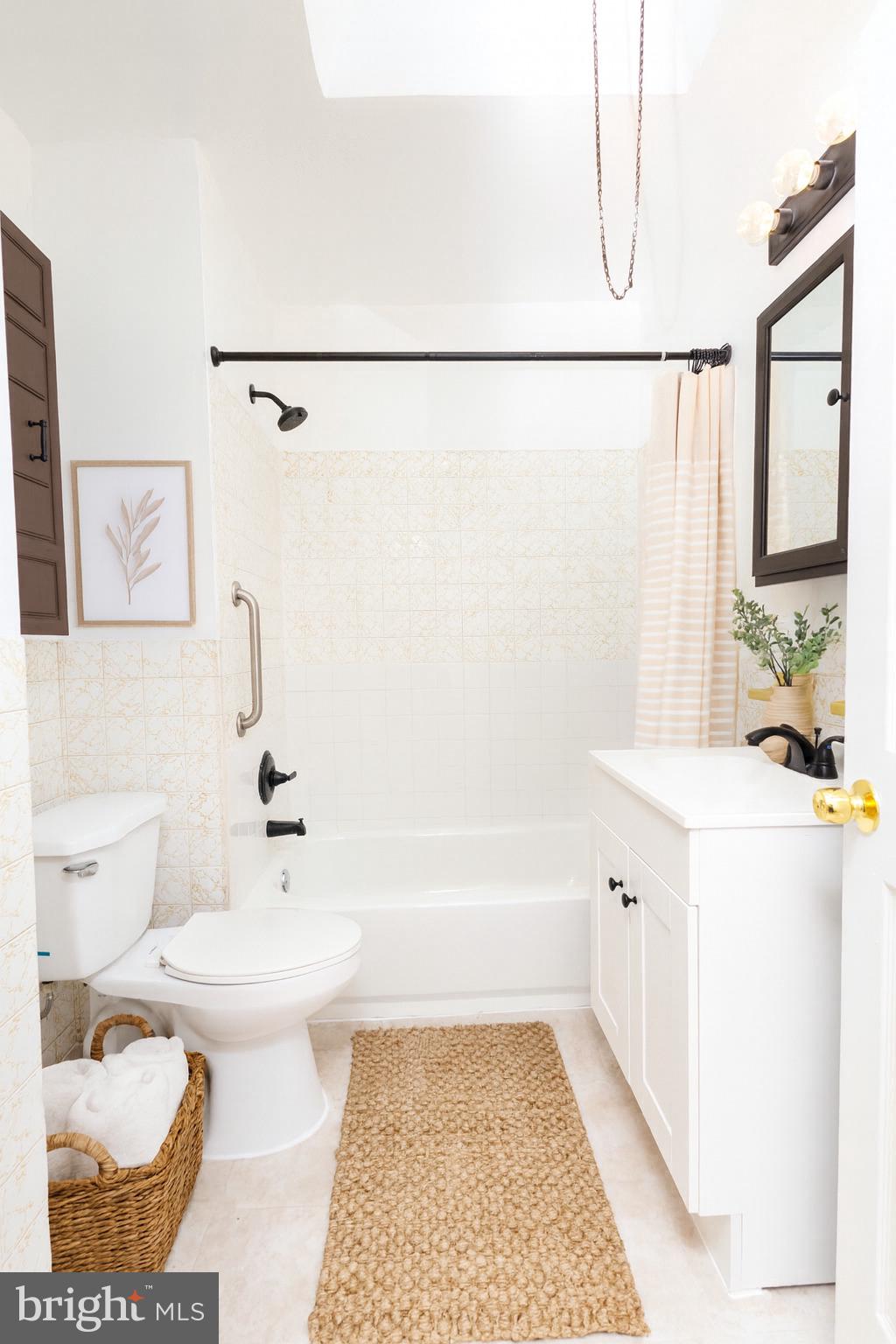 TACONY - Residential