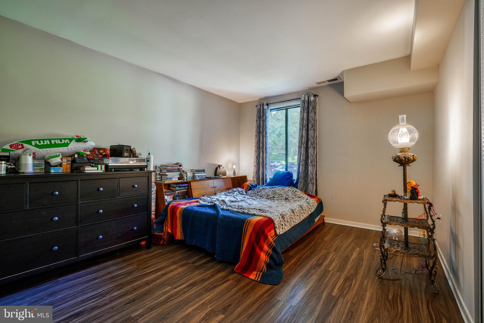 VILLAGE OF LONG REACH - Residential