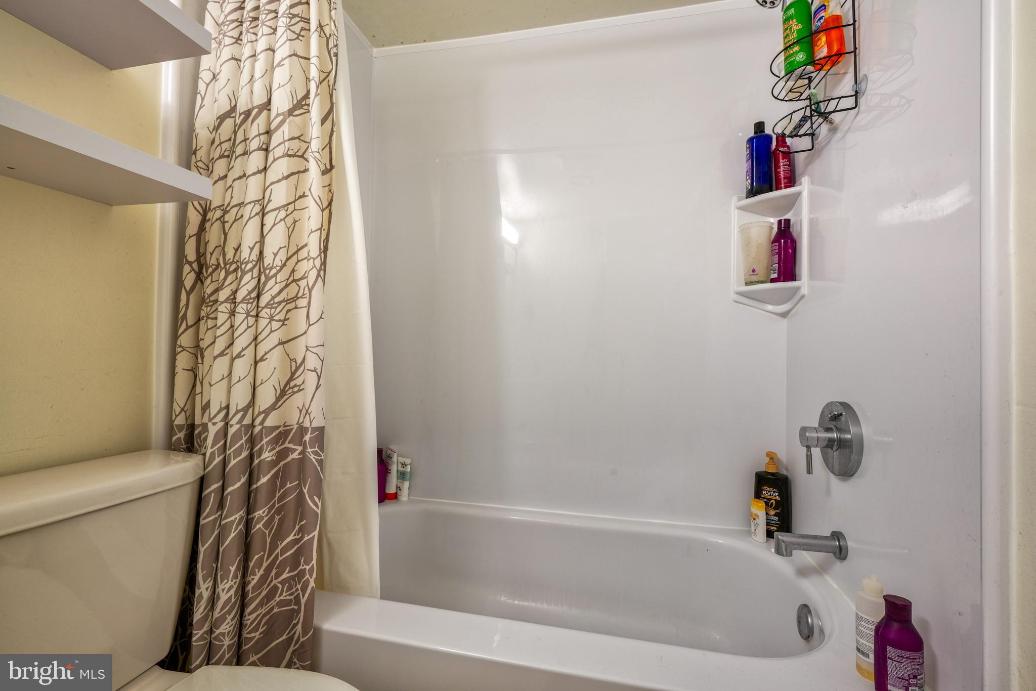 VILLAGE OF LONG REACH - Residential