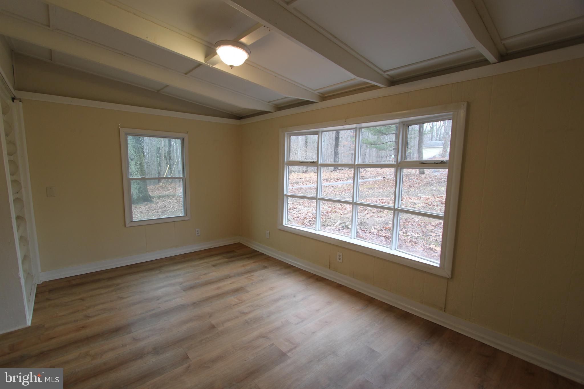 SHANNONDALE - Residential Lease