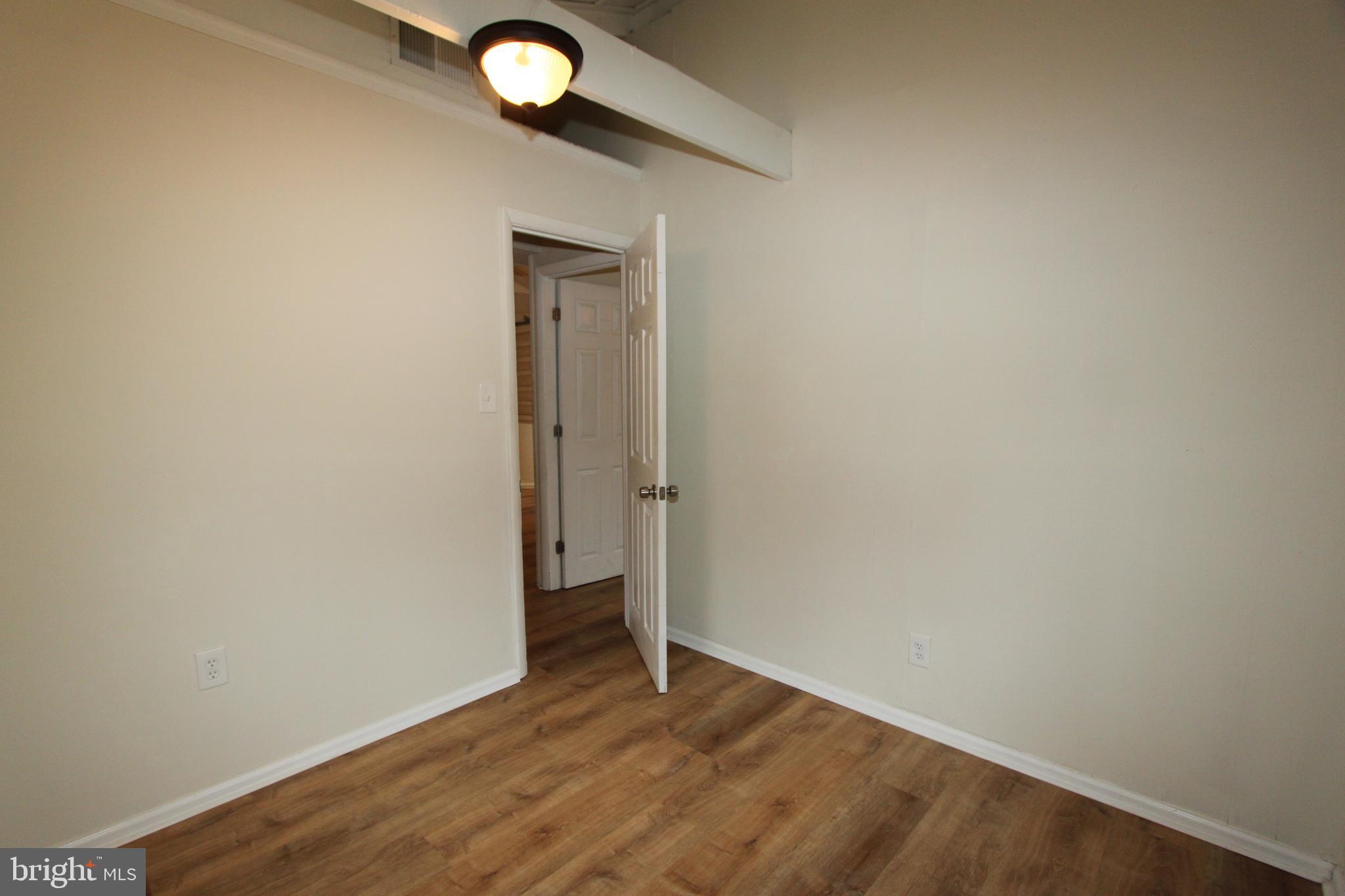 SHANNONDALE - Residential Lease