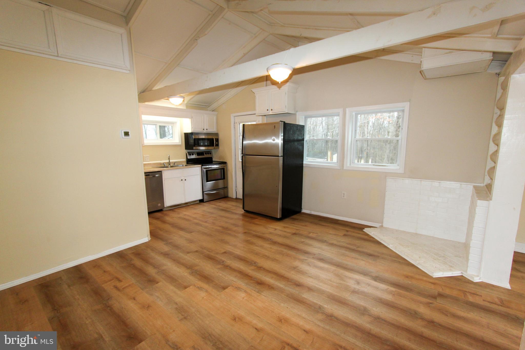 SHANNONDALE - Residential Lease