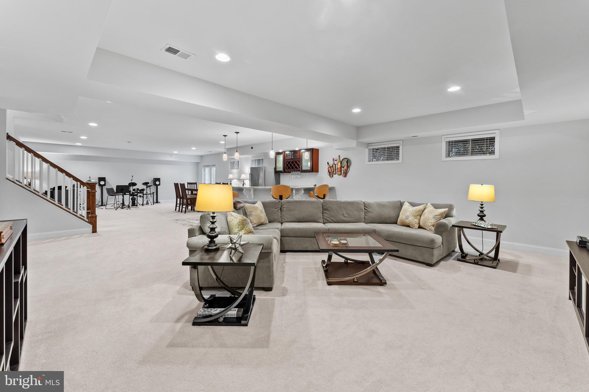 DUNN LORING WOODS - Residential