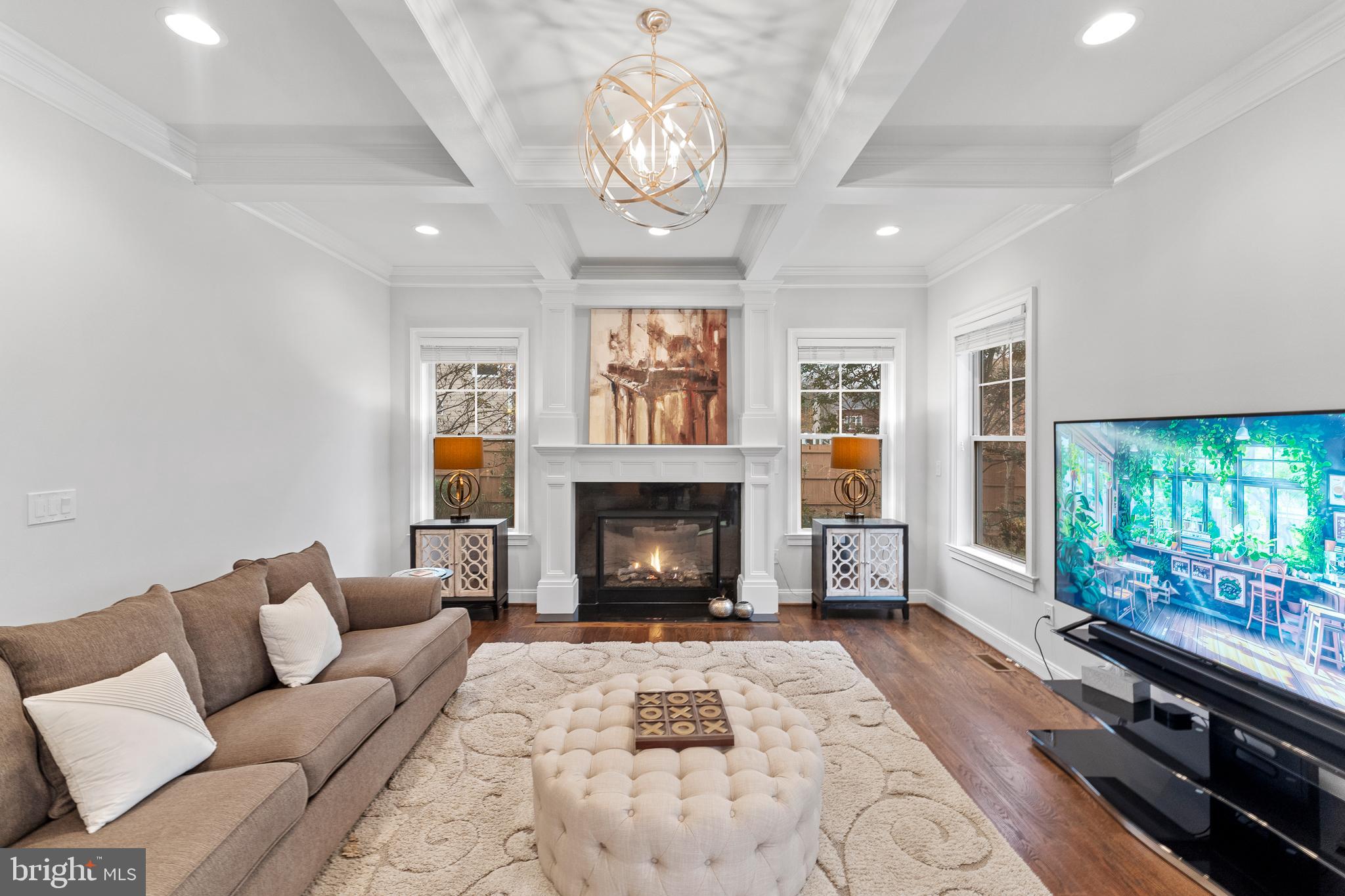 DUNN LORING WOODS - Residential