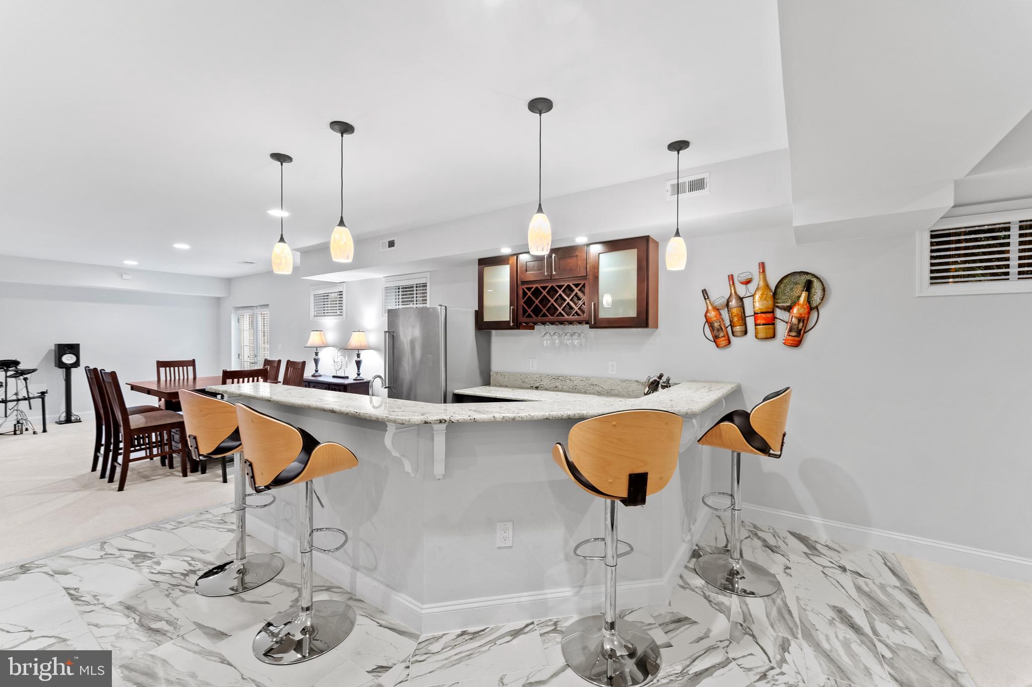 DUNN LORING WOODS - Residential