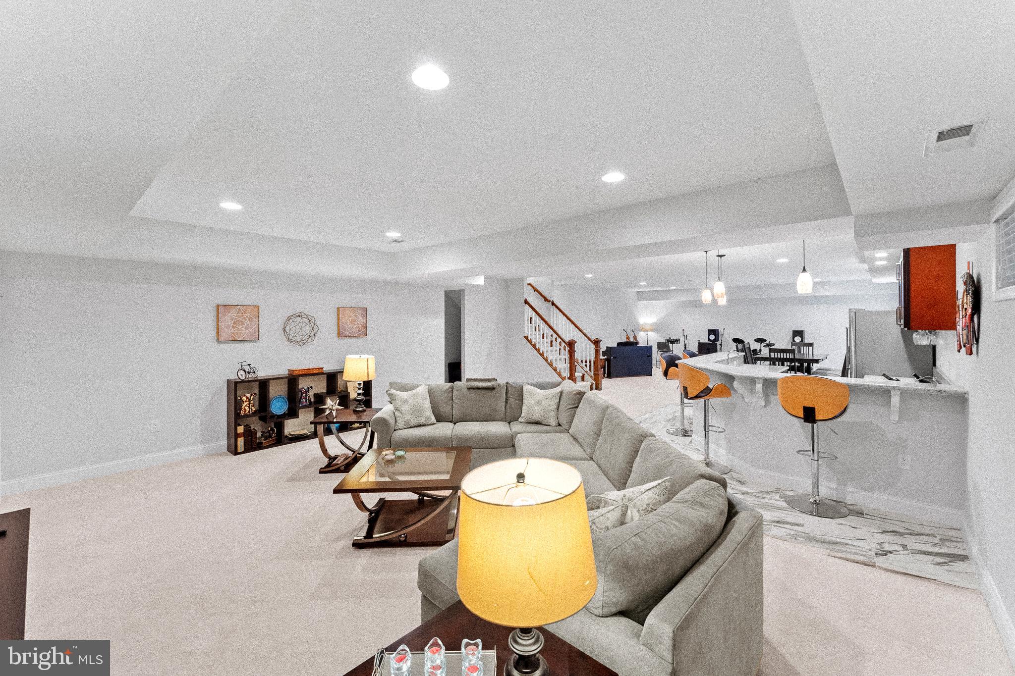 DUNN LORING WOODS - Residential