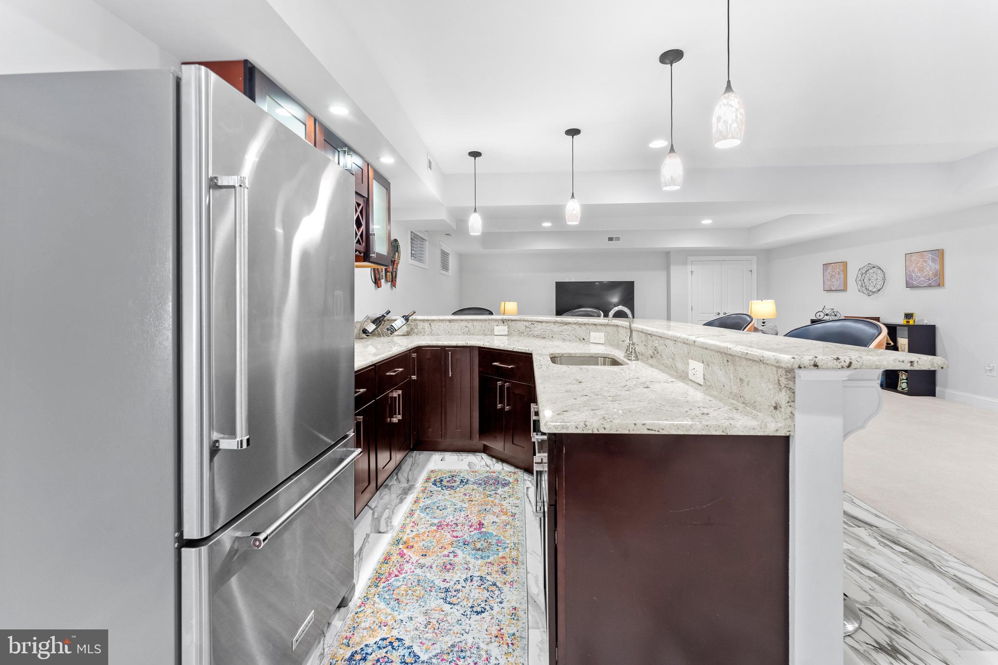 DUNN LORING WOODS - Residential