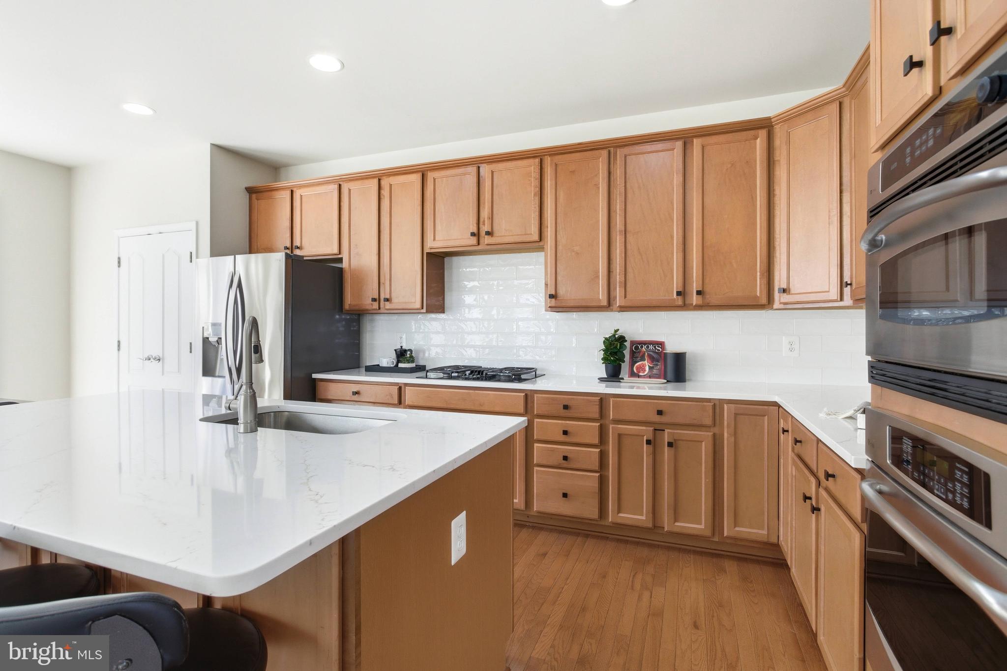 ELYSIAN HEIGHTS - Residential