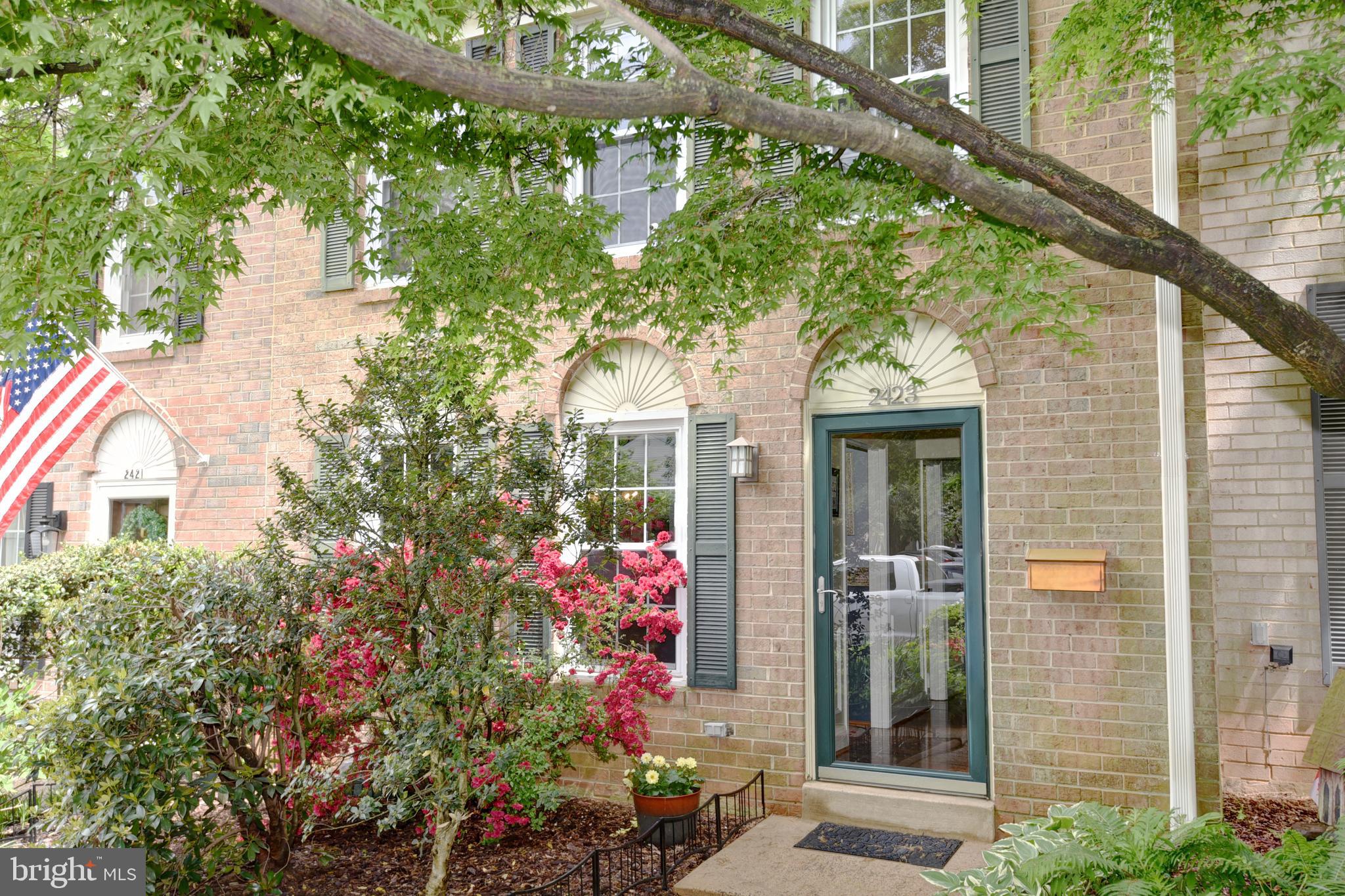 DEEPWOOD - Residential