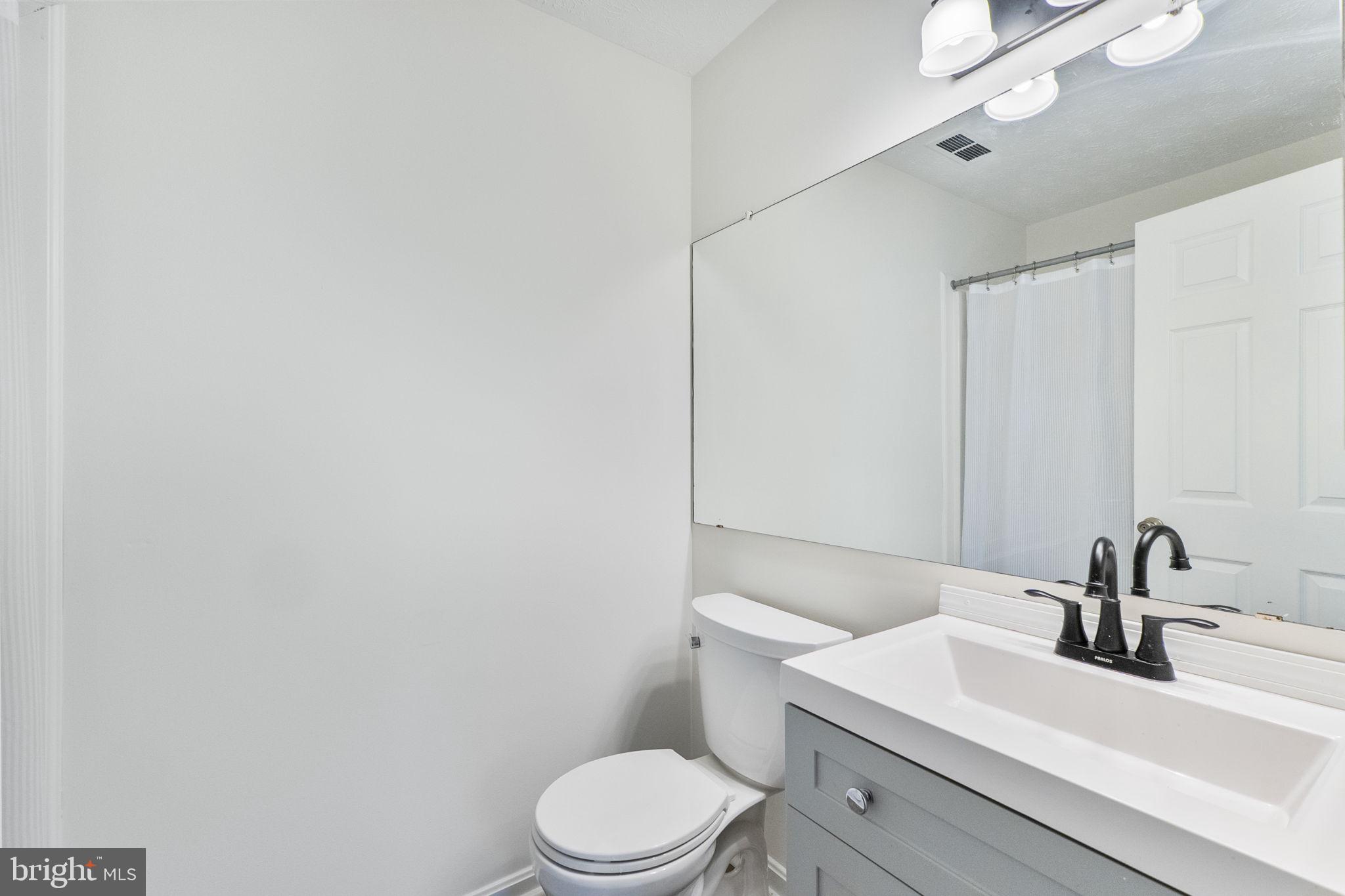 OLD FARM STATION - Residential