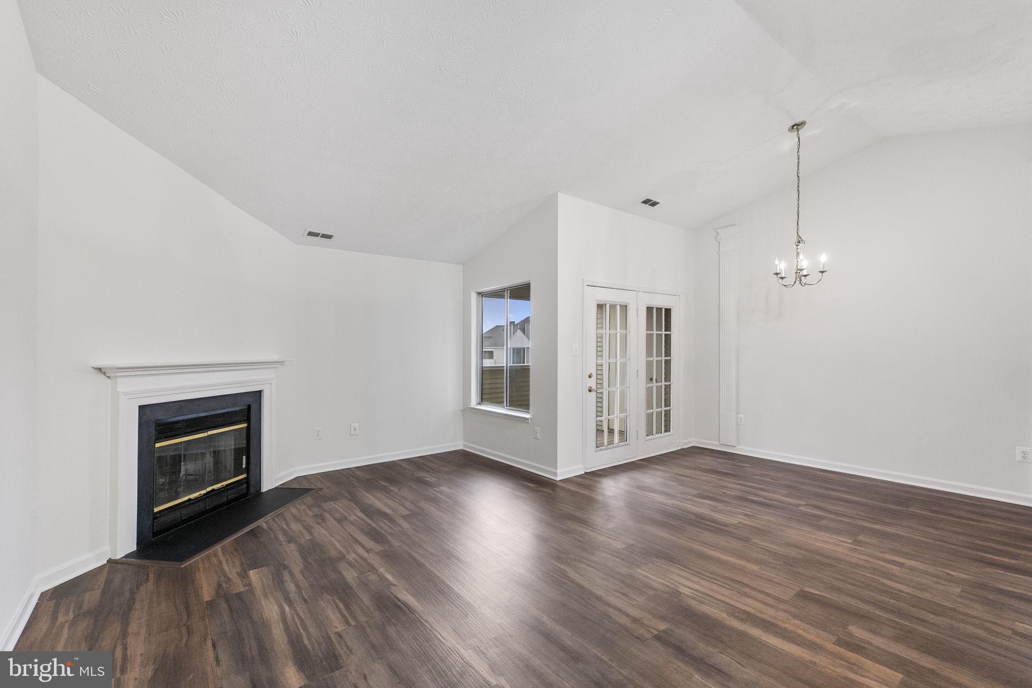 OLD FARM STATION - Residential