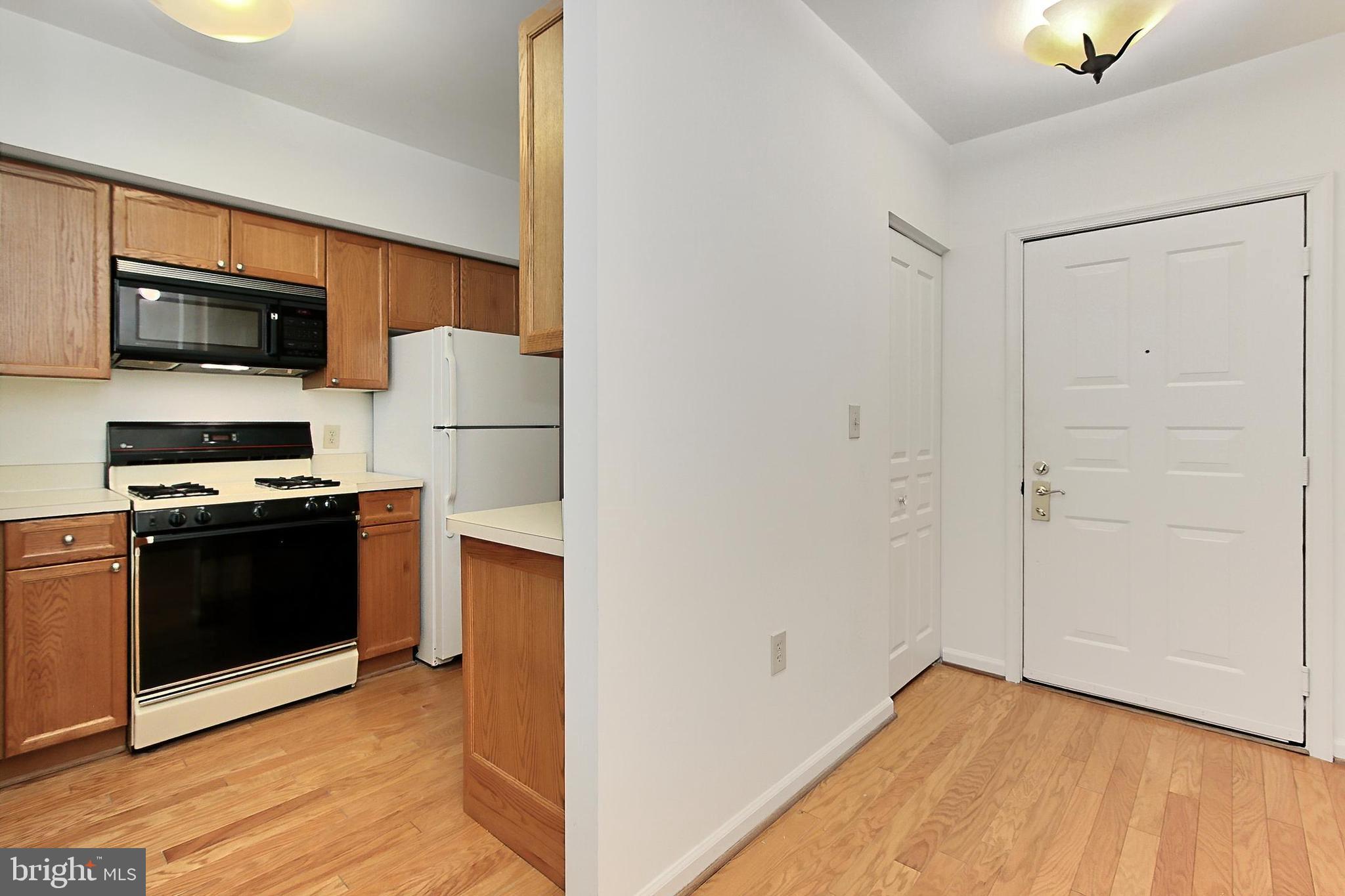 12915 ALTON SQUARE 307