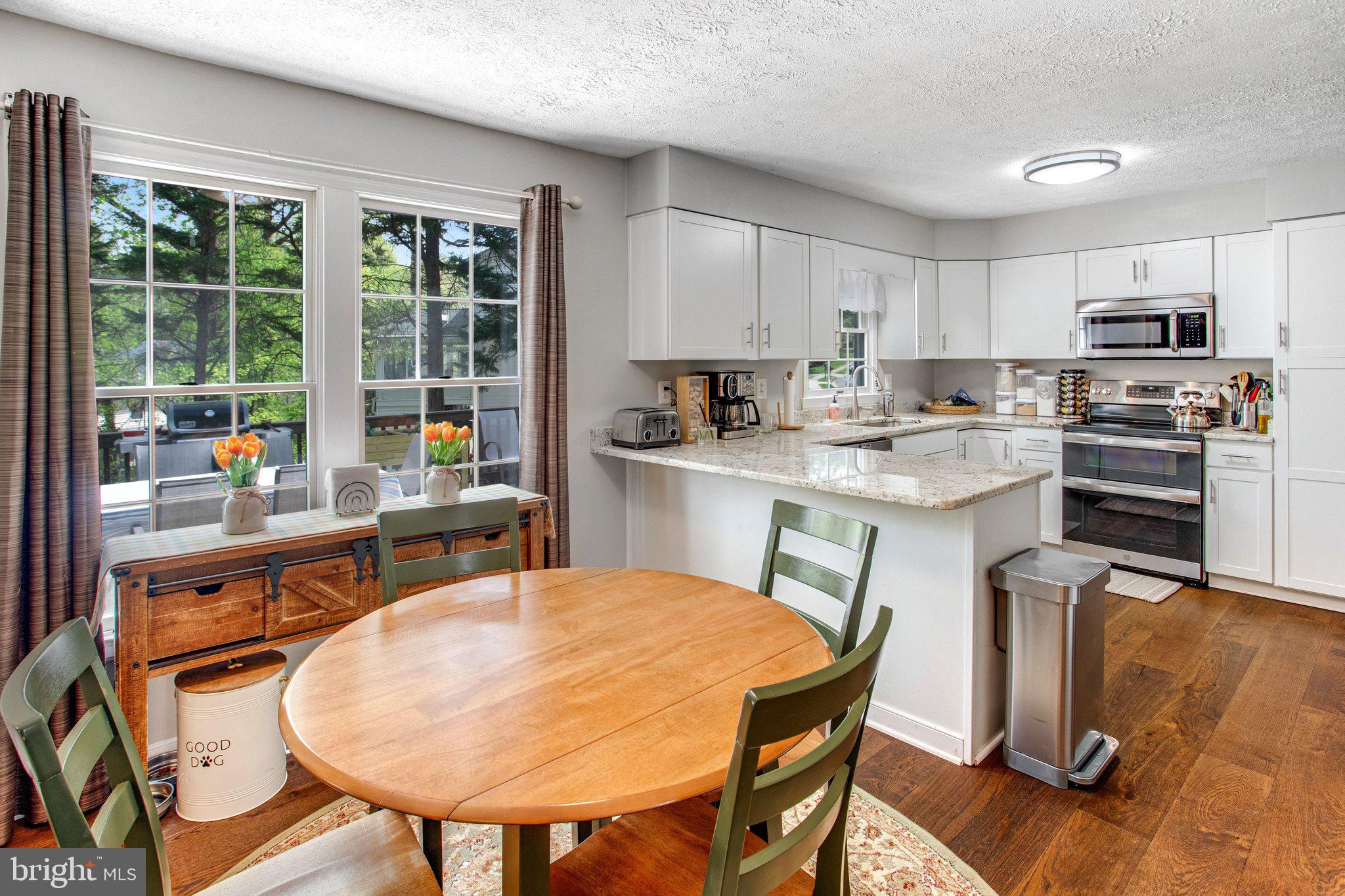 MONTCLAIR - Residential