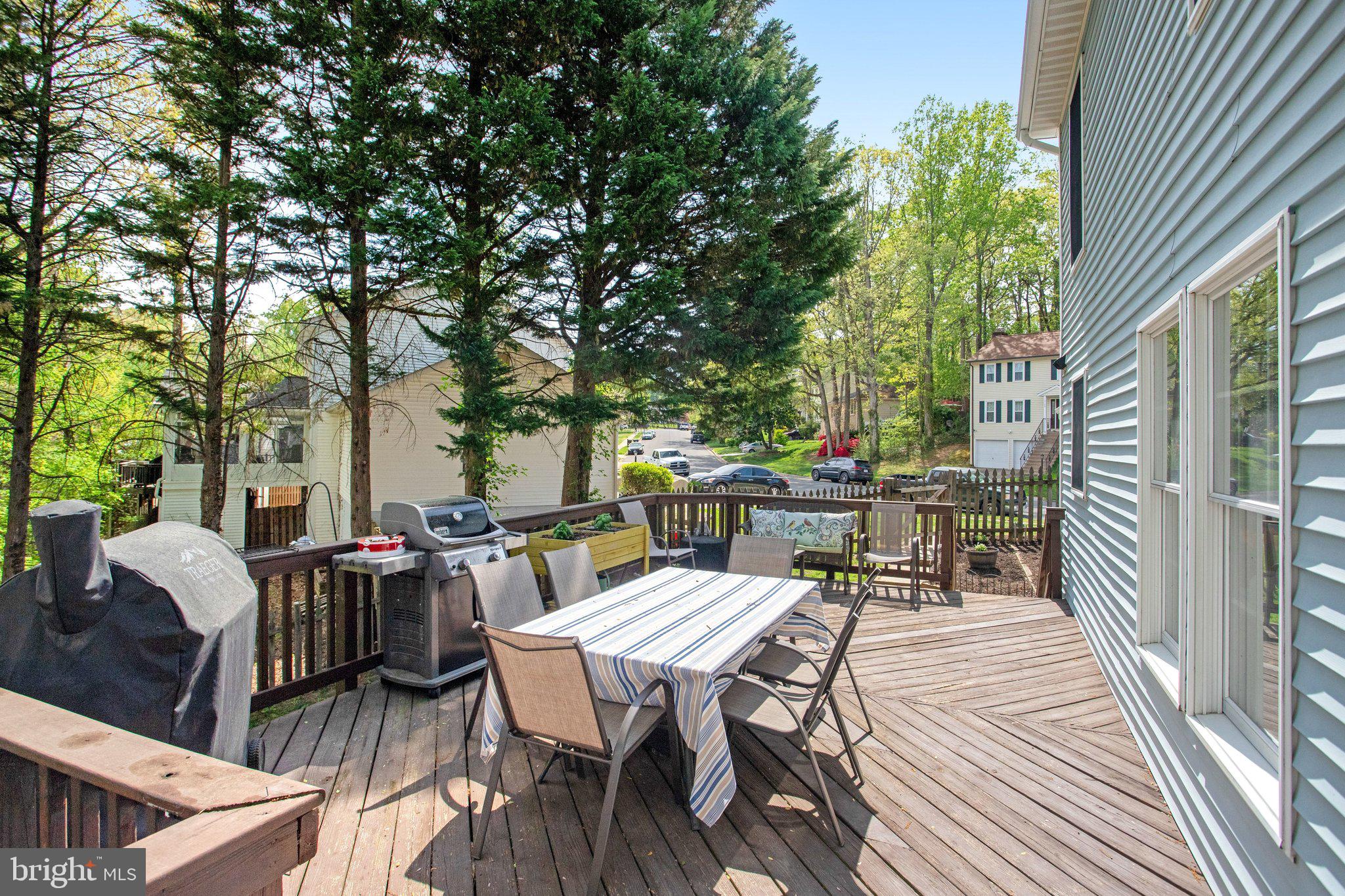 MONTCLAIR - Residential