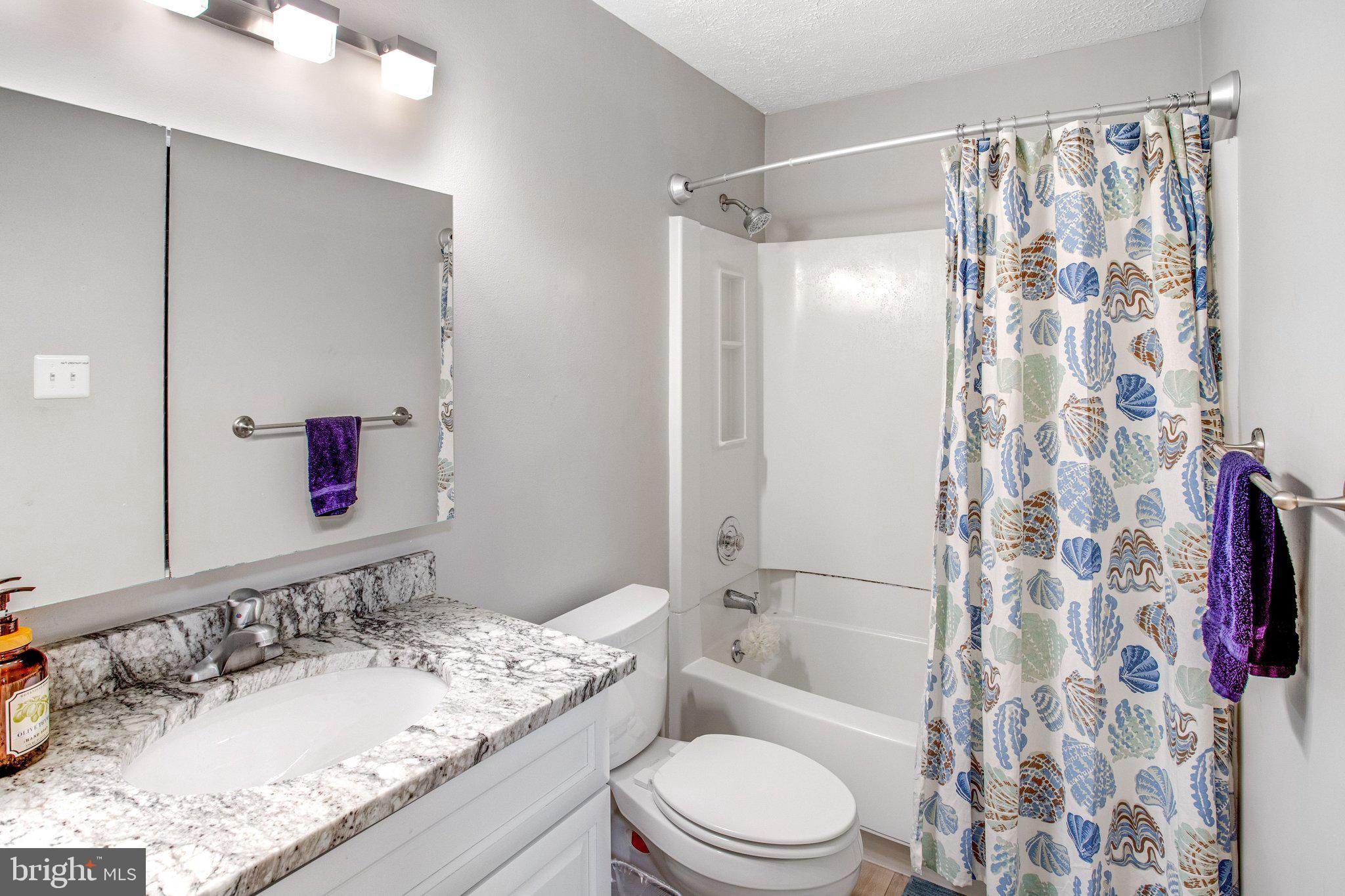 MONTCLAIR - Residential