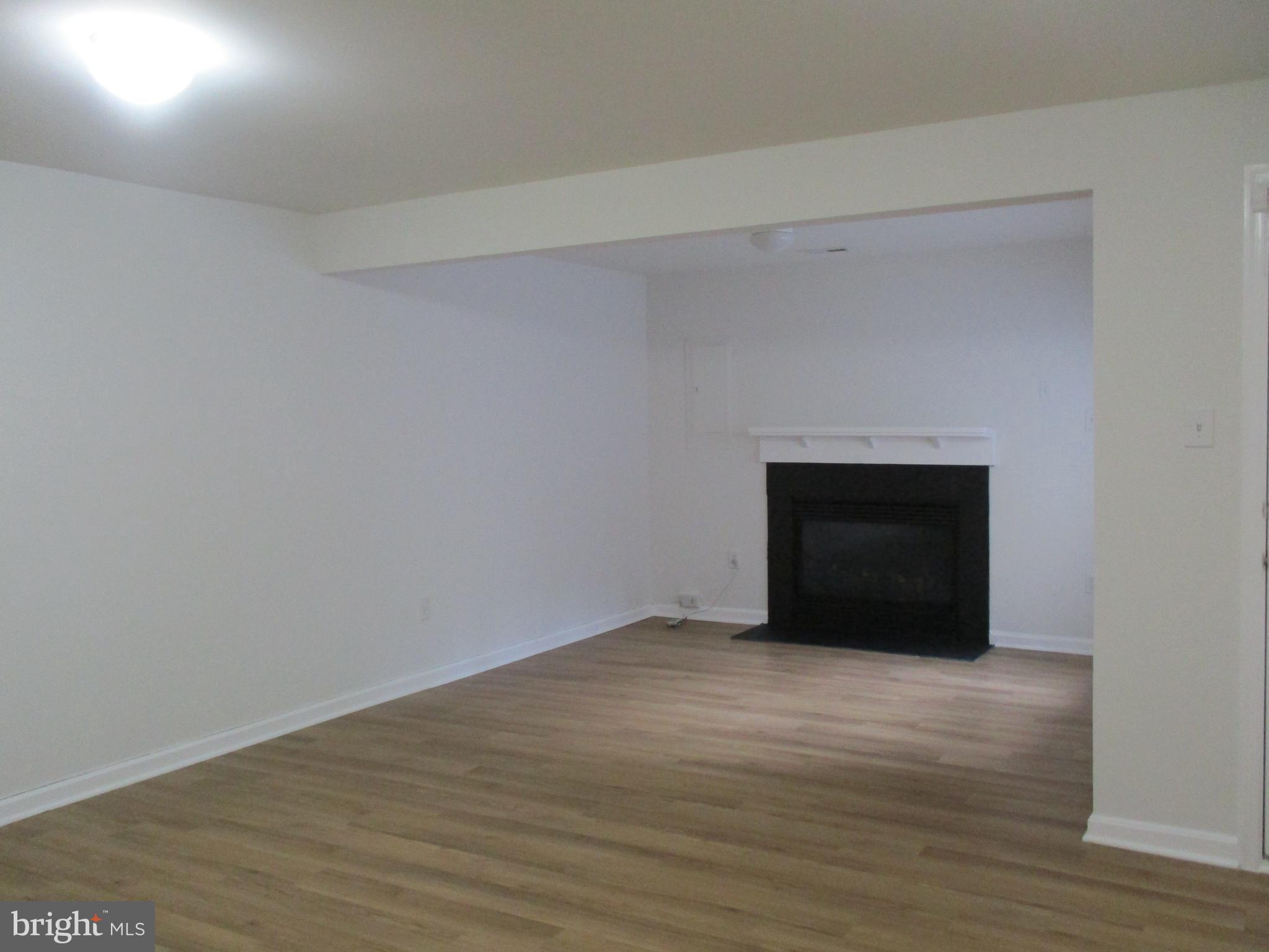 SENECA PARK NORTH - Residential Lease