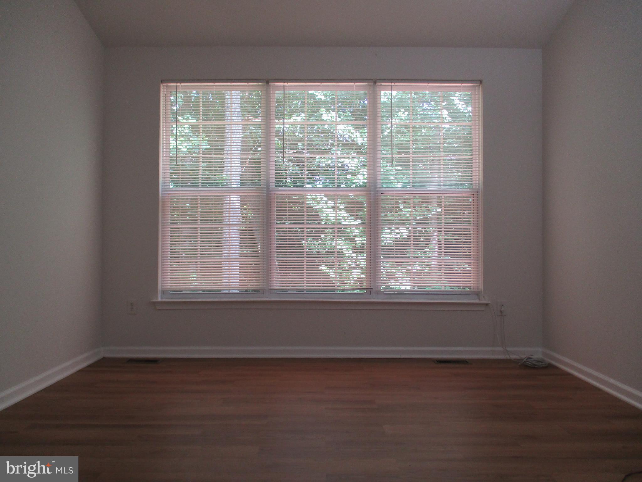 SENECA PARK NORTH - Residential Lease