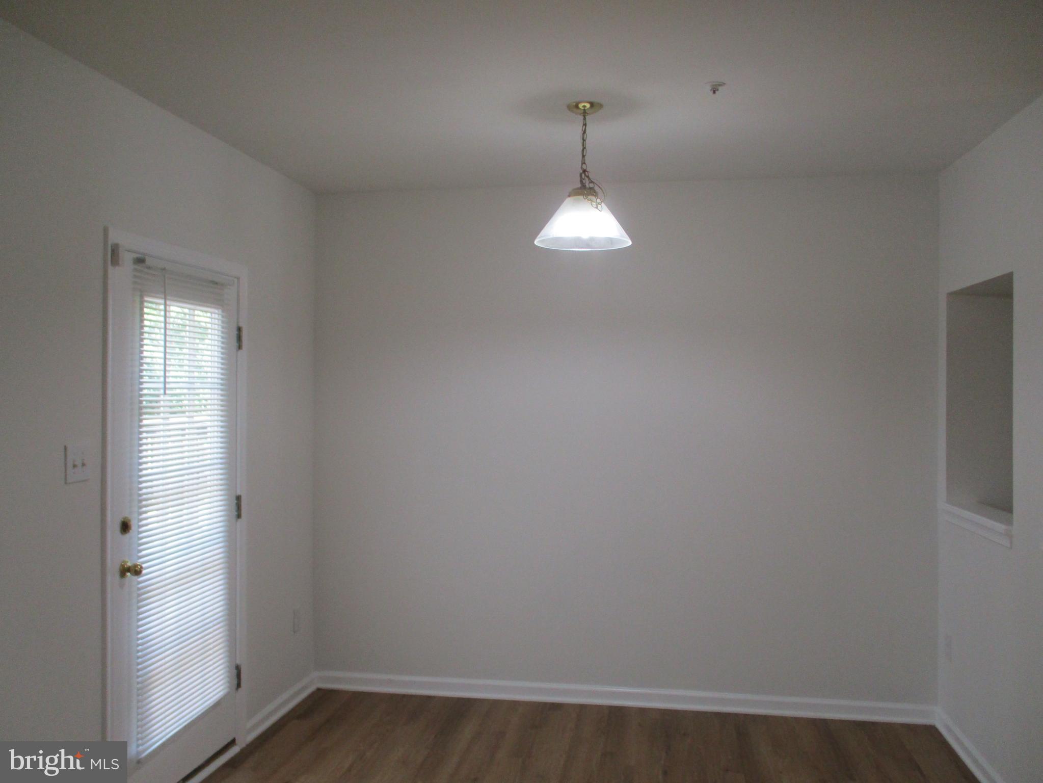 SENECA PARK NORTH - Residential Lease