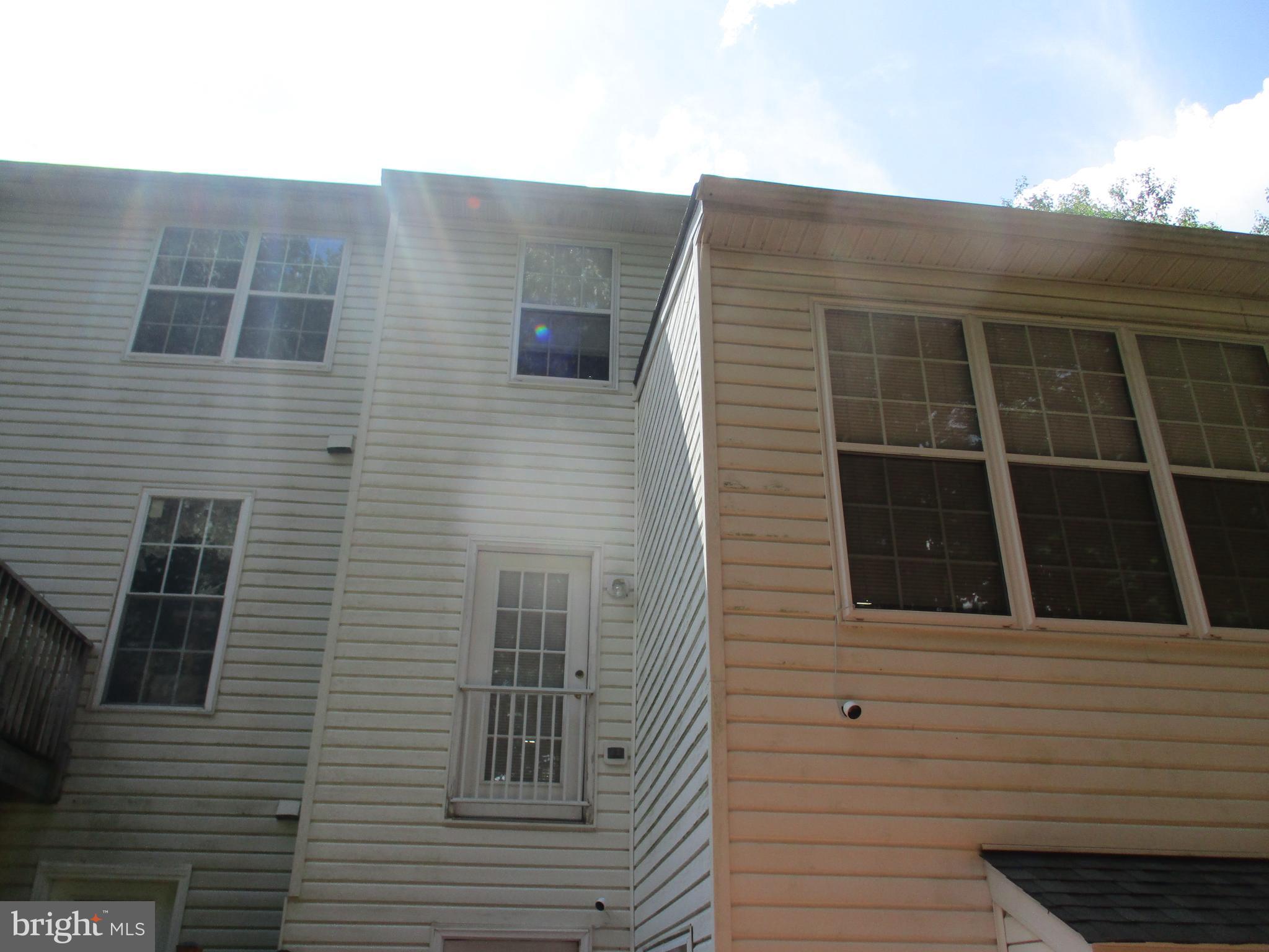 SENECA PARK NORTH - Residential Lease