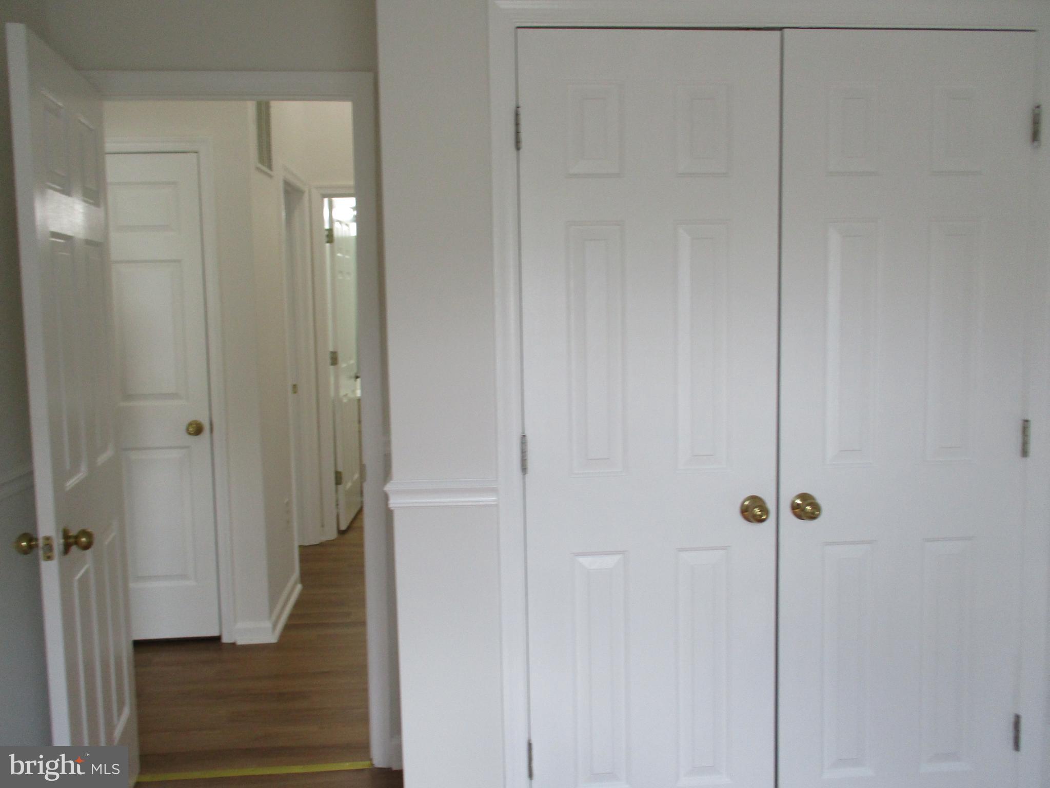 SENECA PARK NORTH - Residential Lease