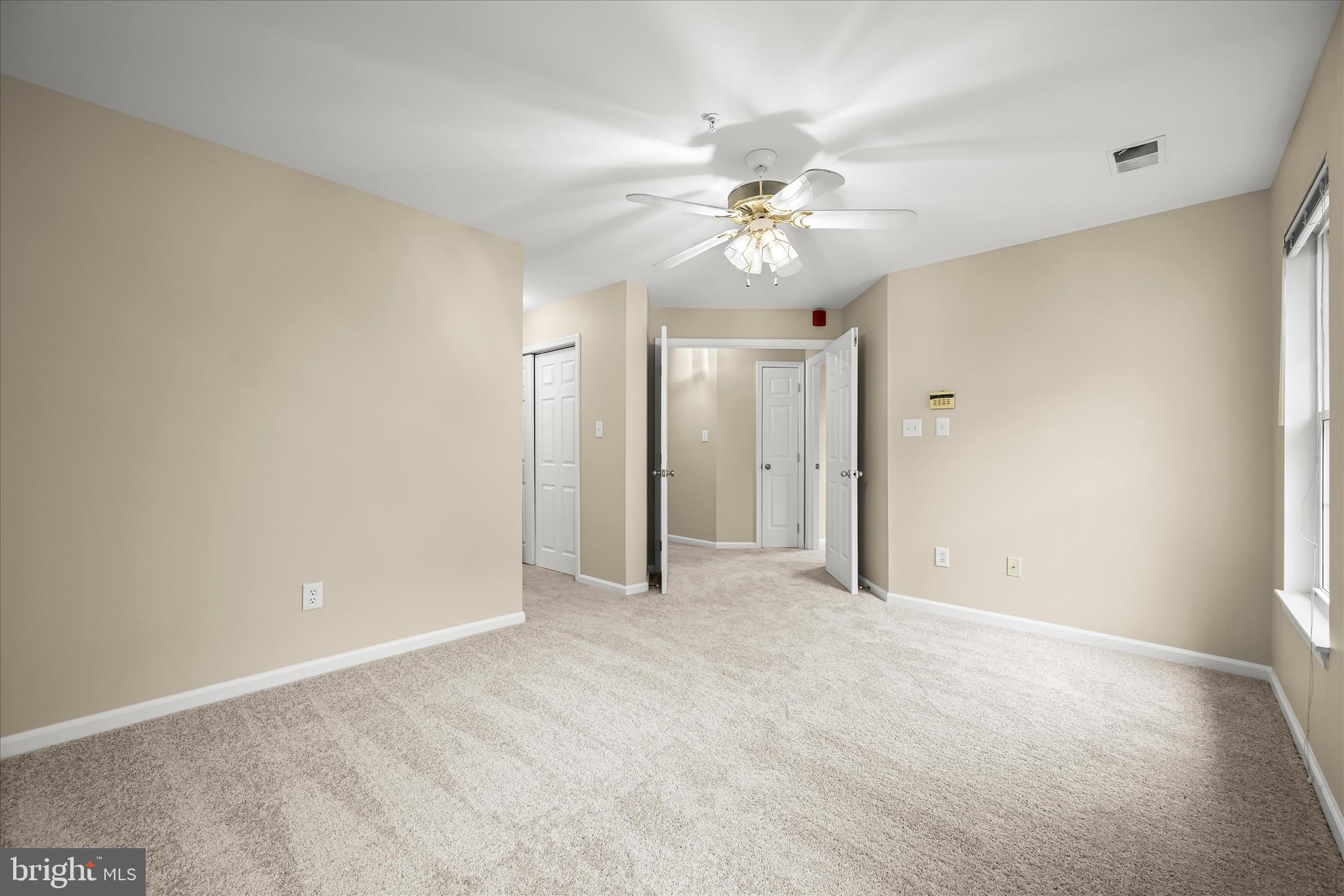 WYNDHAM AT TOWN CENTER - Residential