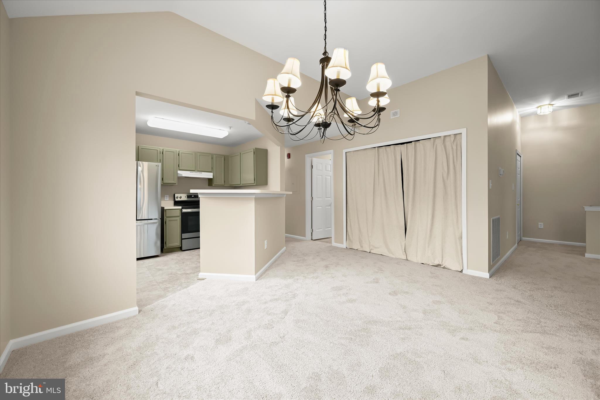 WYNDHAM AT TOWN CENTER - Residential