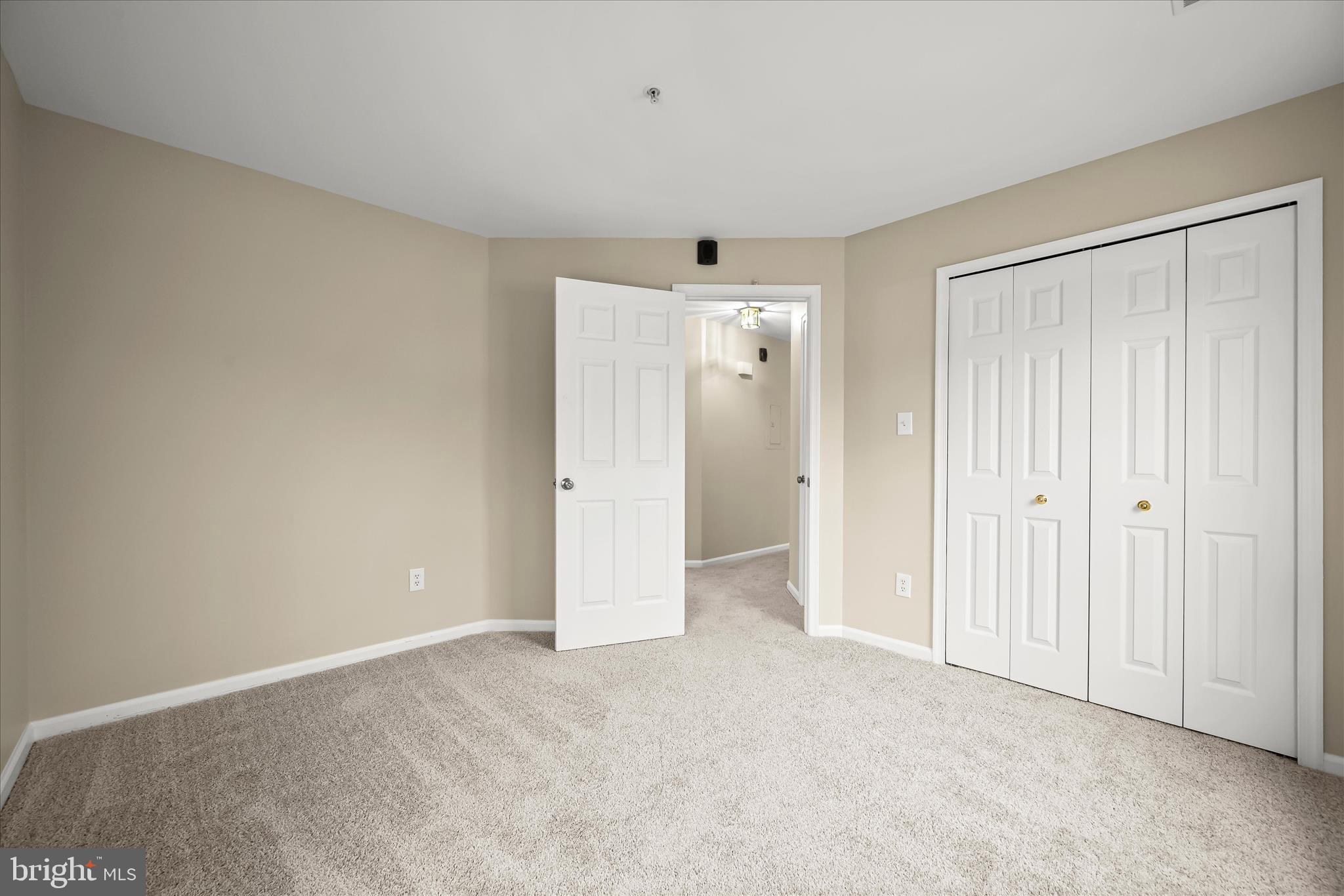 WYNDHAM AT TOWN CENTER - Residential