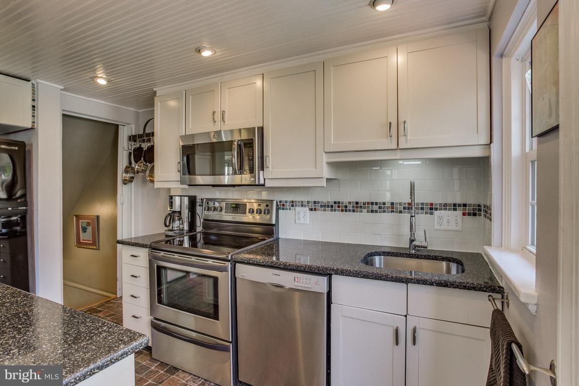 FAIRLINGTON - Residential