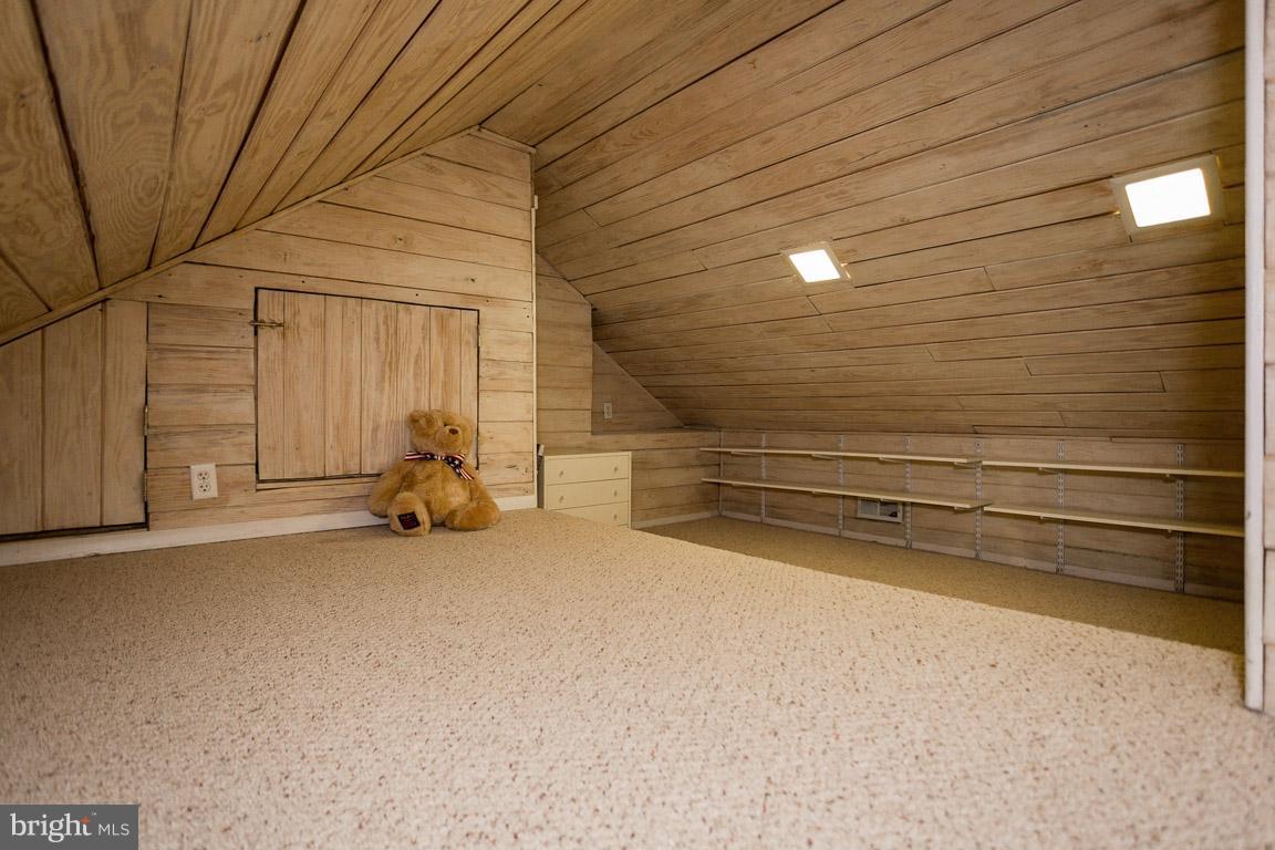 FAIRLINGTON - Residential