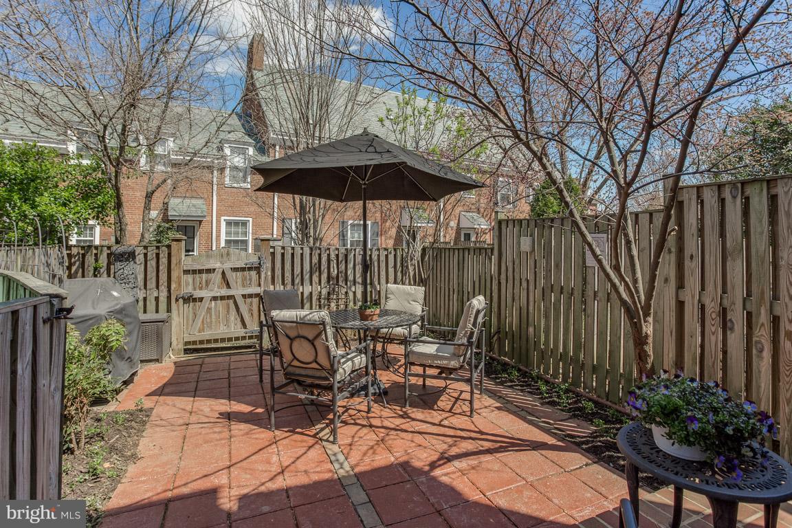 FAIRLINGTON - Residential