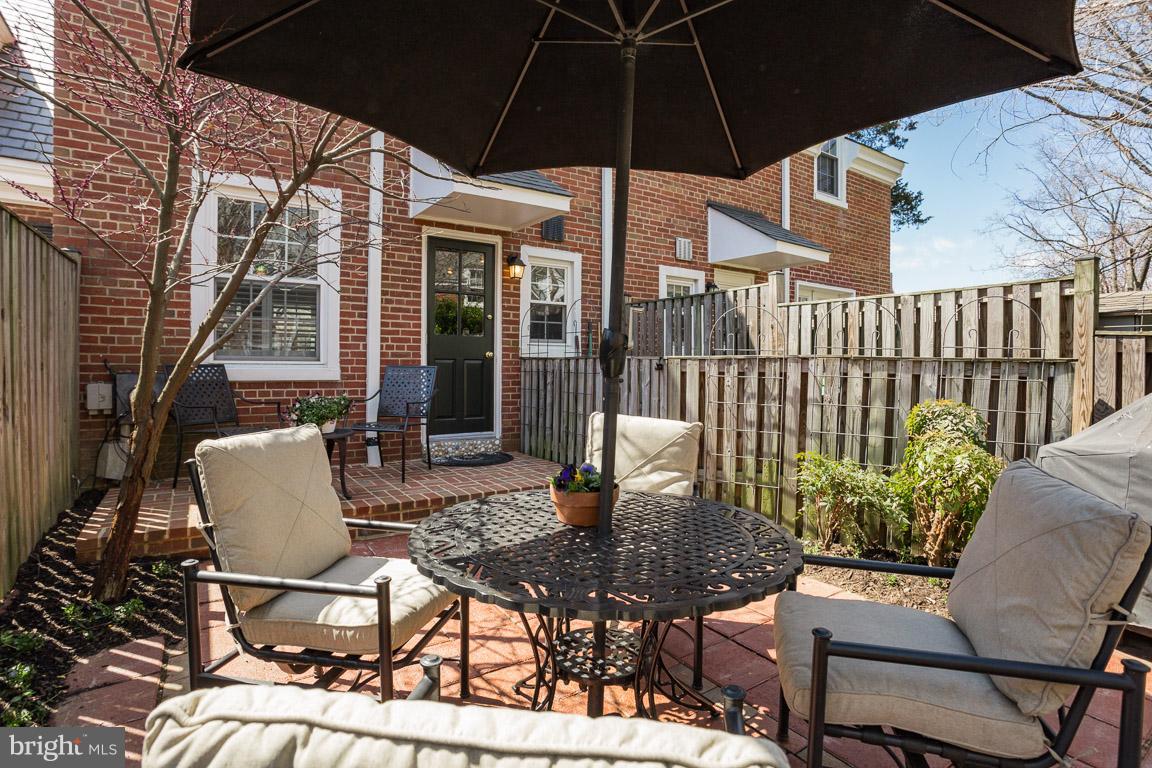 FAIRLINGTON - Residential