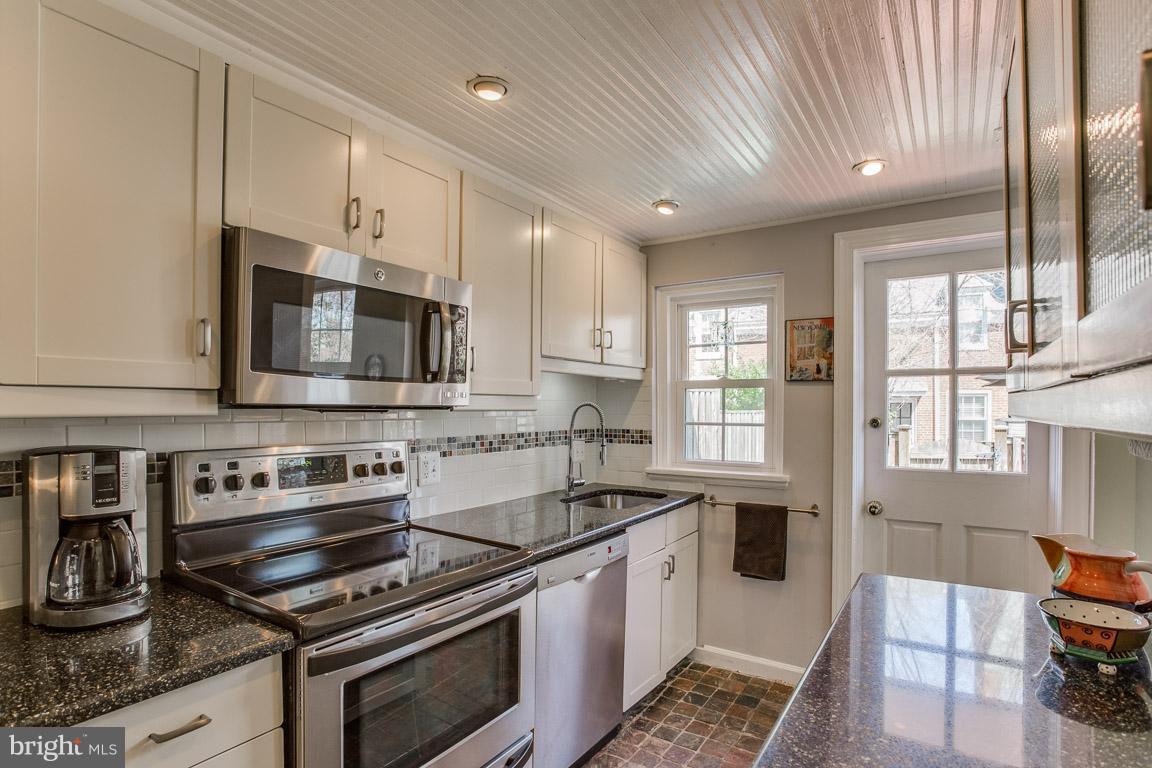 FAIRLINGTON - Residential