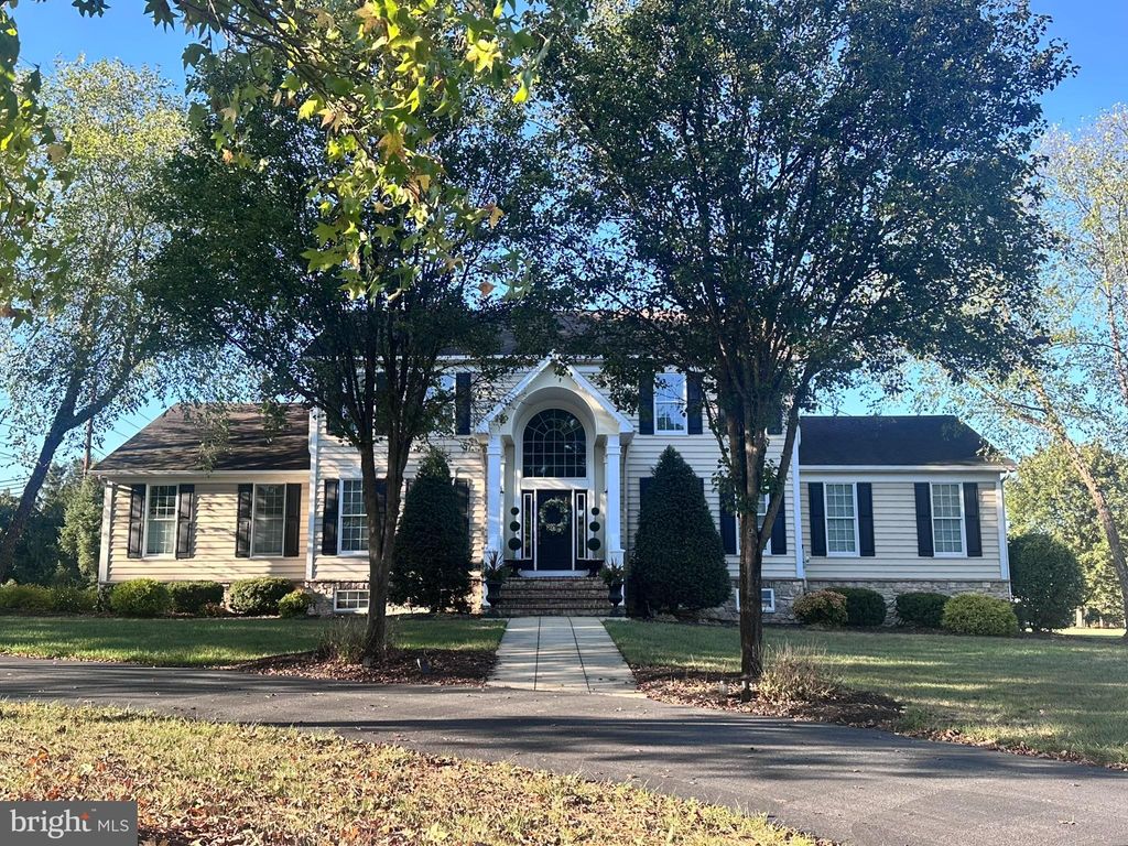 Photo of 1 Bridgeport Drive, MECHANICSBURG, PA 17050 (MLS # PACB2047248)