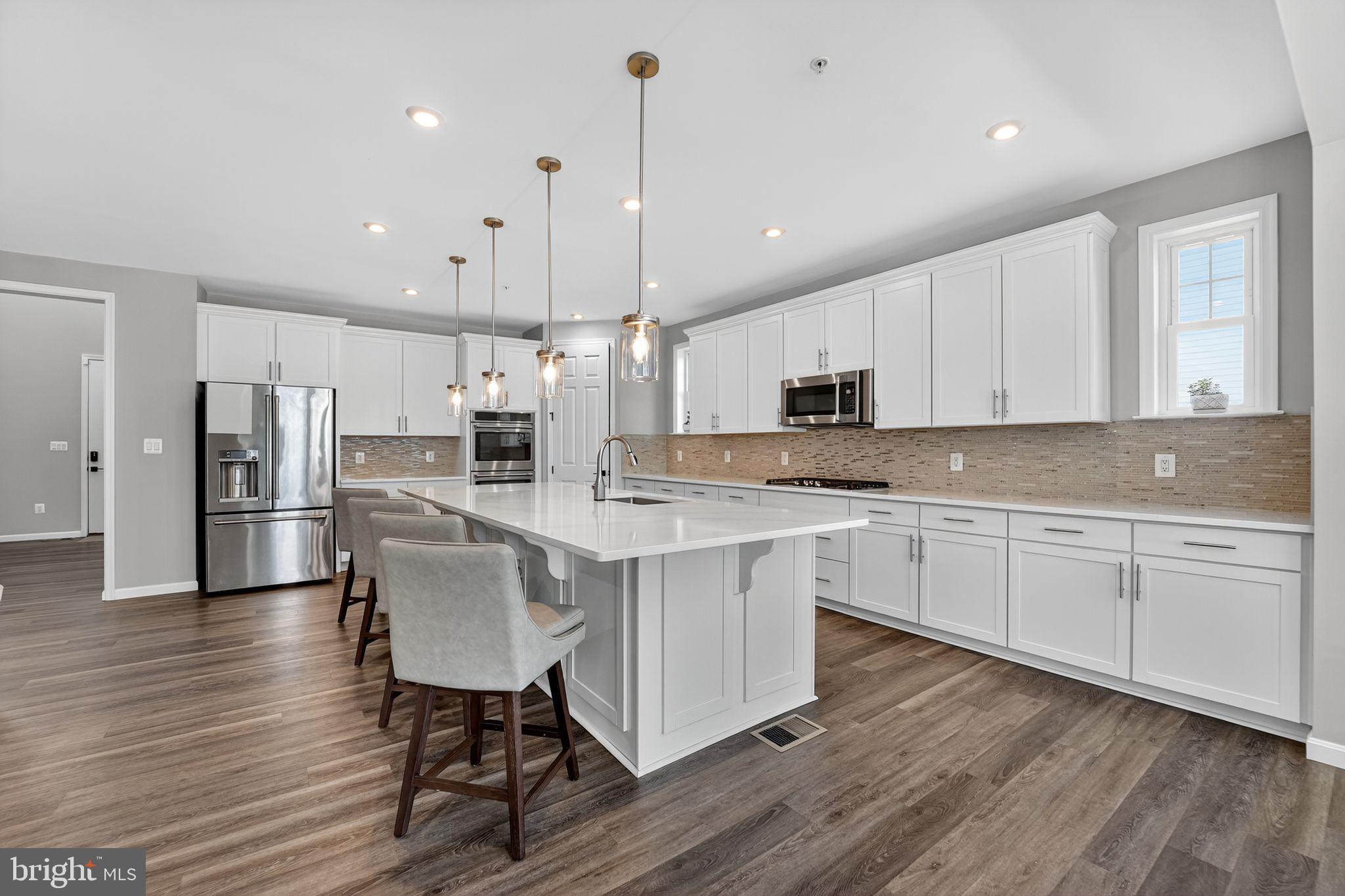 WALNUT RESERVE - Residential