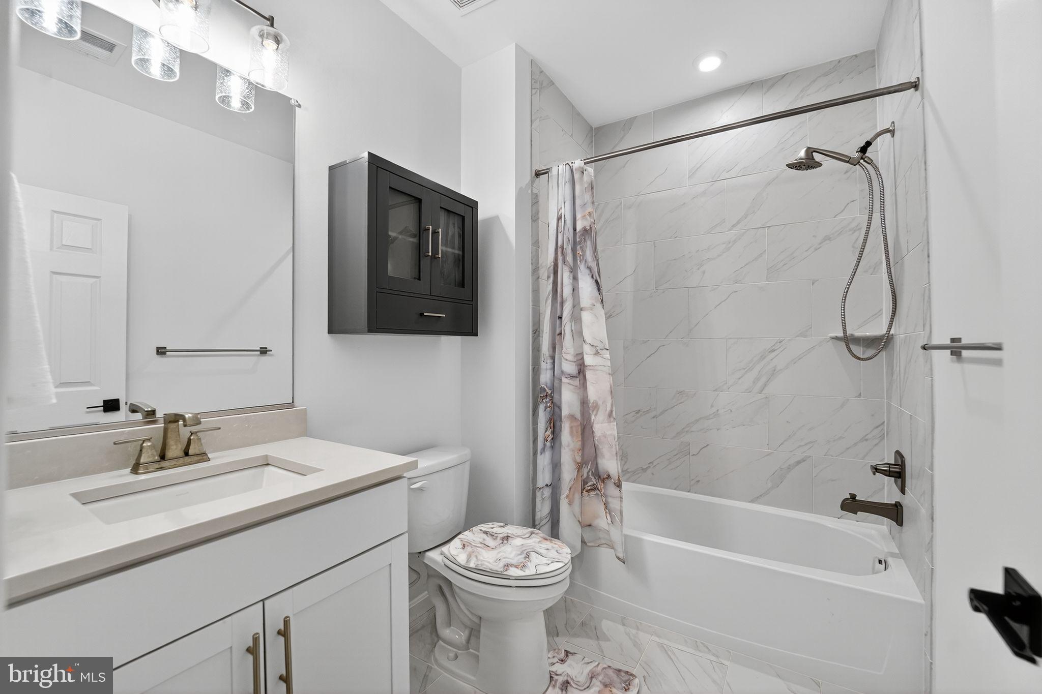 WALNUT RESERVE - Residential