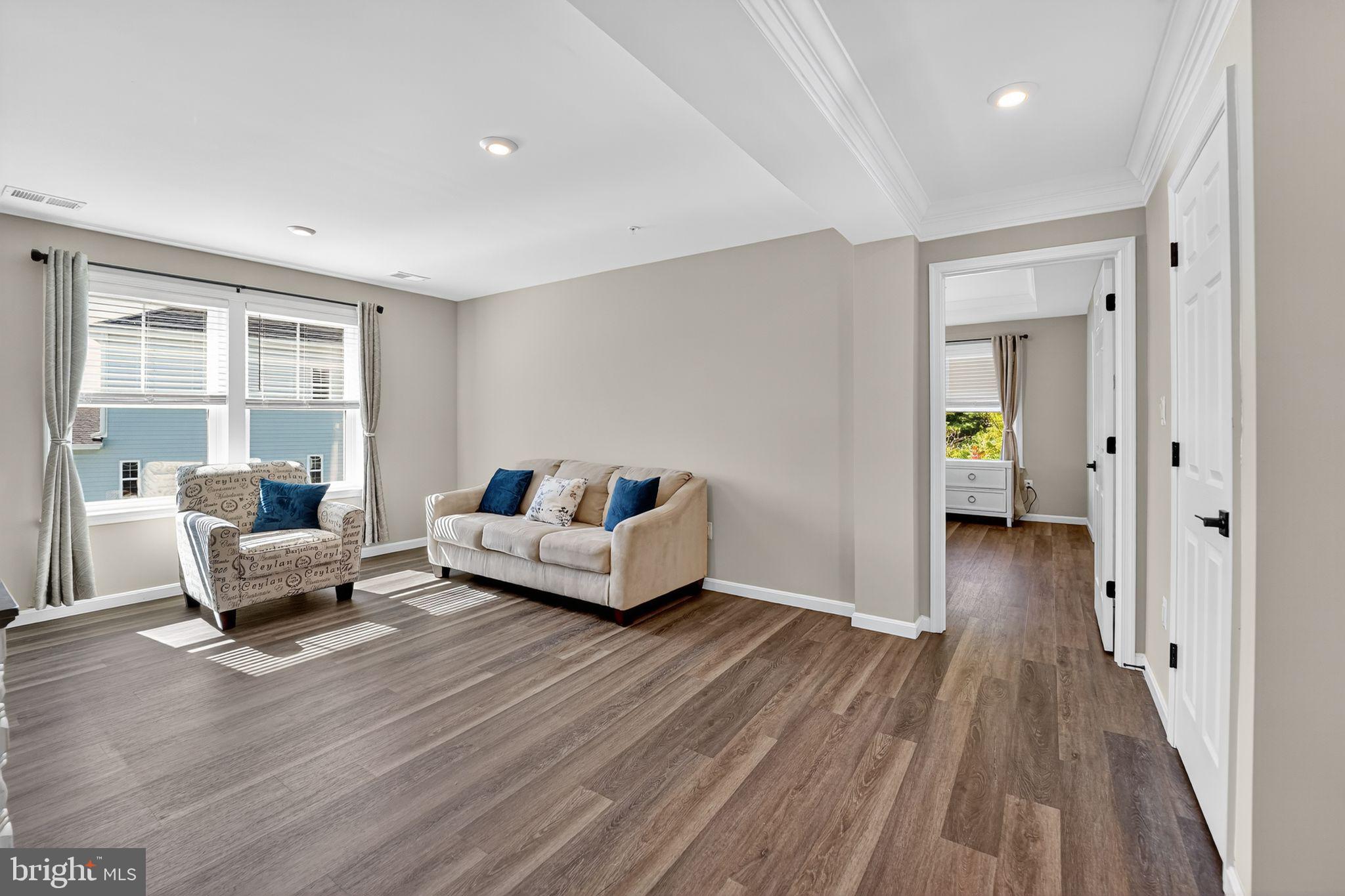 WALNUT RESERVE - Residential