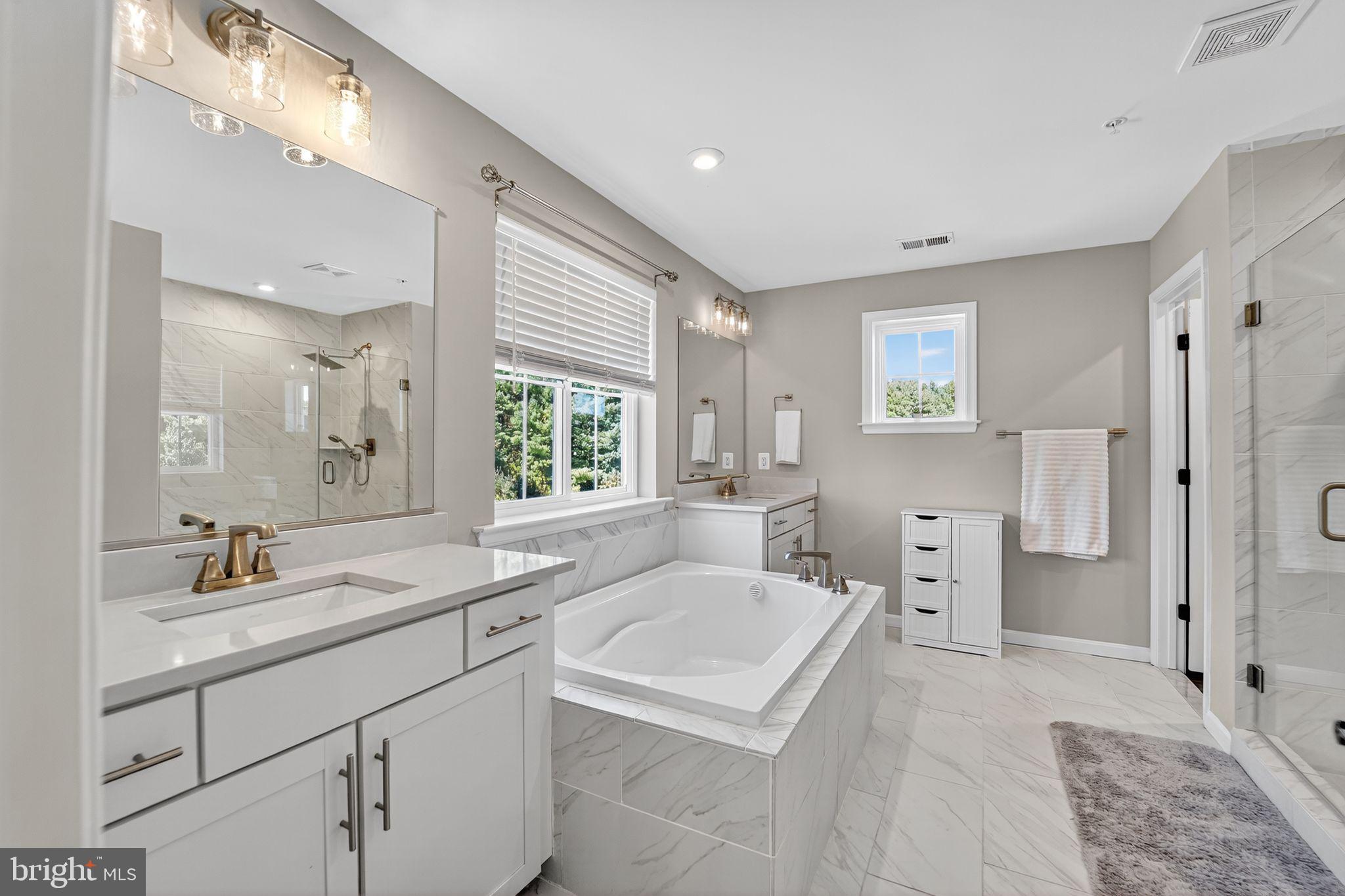 WALNUT RESERVE - Residential