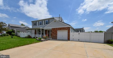 548 CASSINGHAM ROAD FAIRLESS HILLS PA 19030
