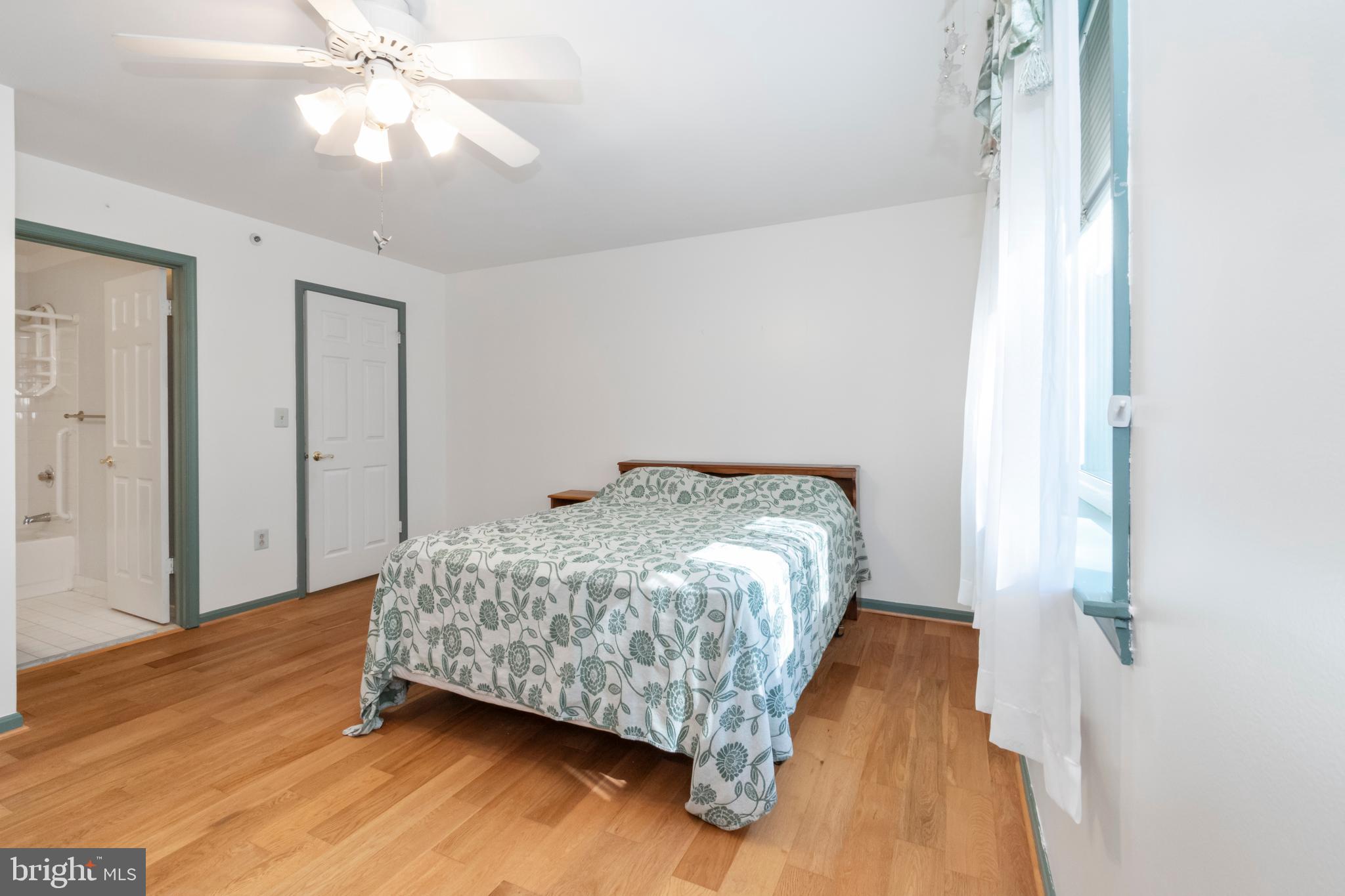 SILVER RIDGE - Residential