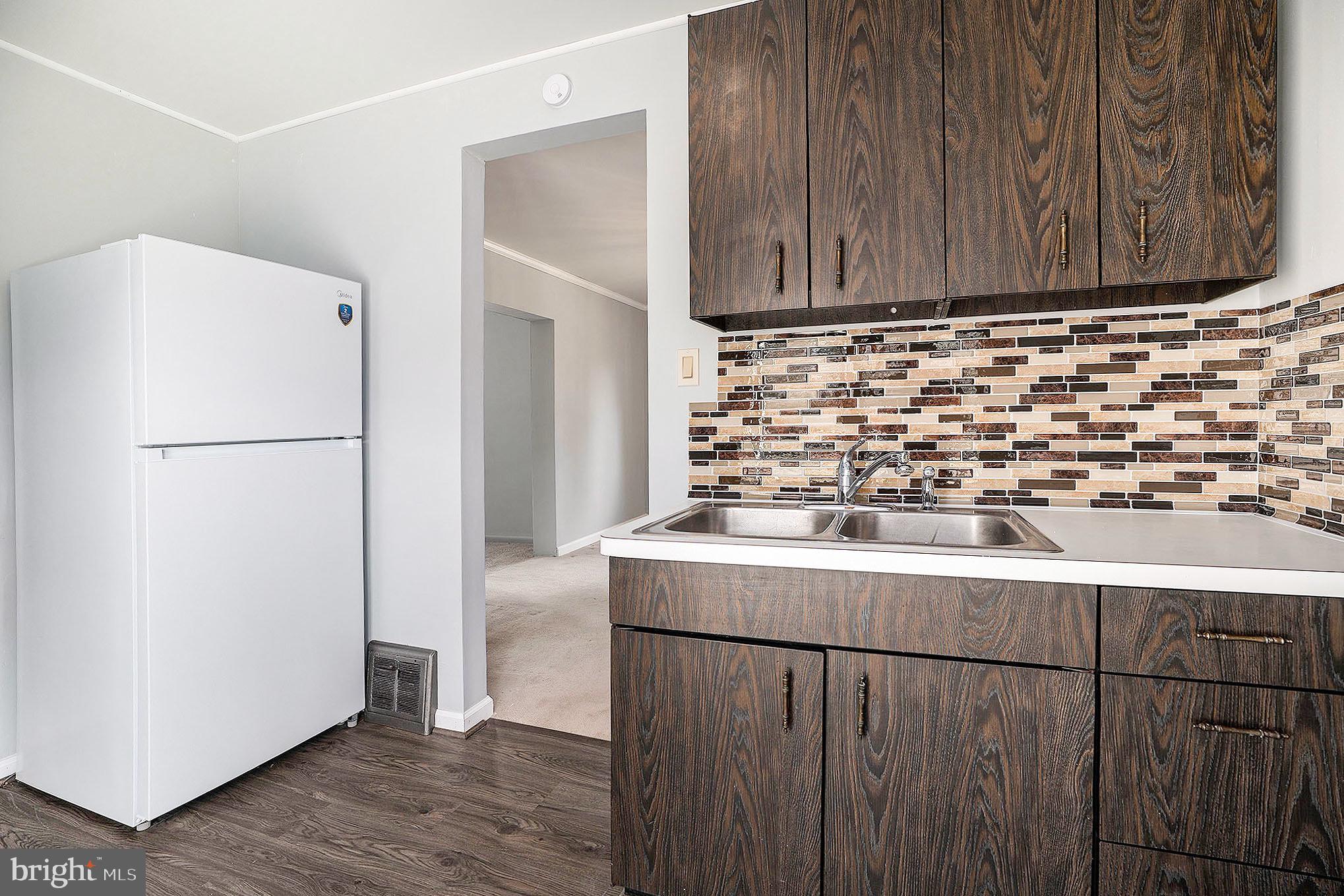 NEWTOWN SQ - Residential