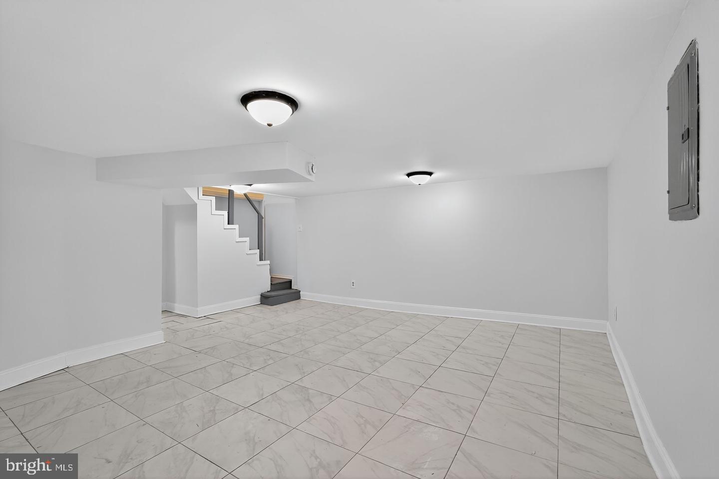 SHARON HILL - Residential Lease