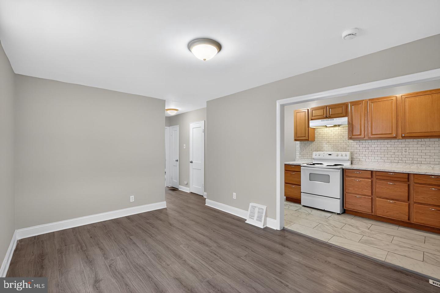 SHARON HILL - Residential Lease