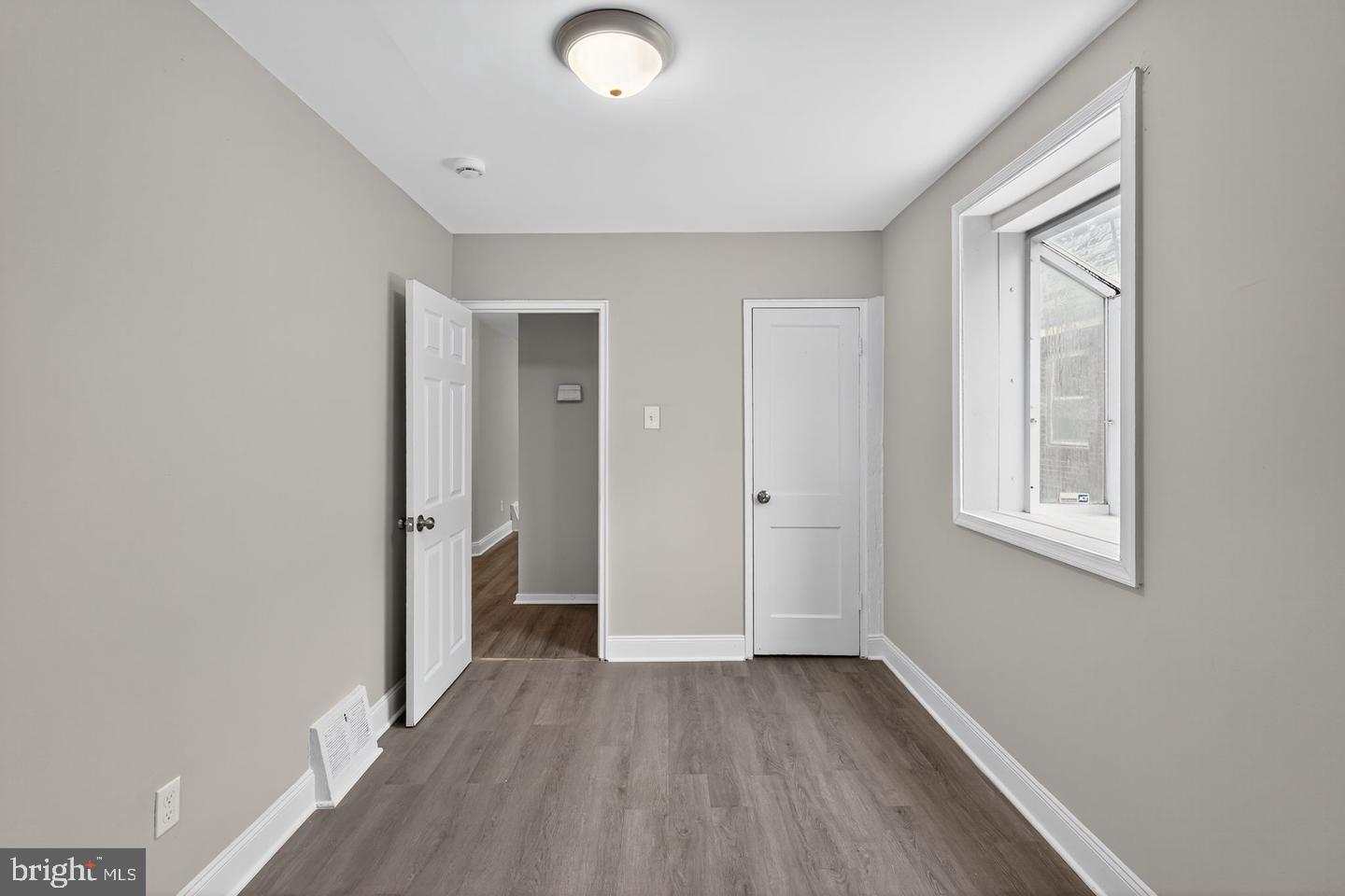 SHARON HILL - Residential Lease