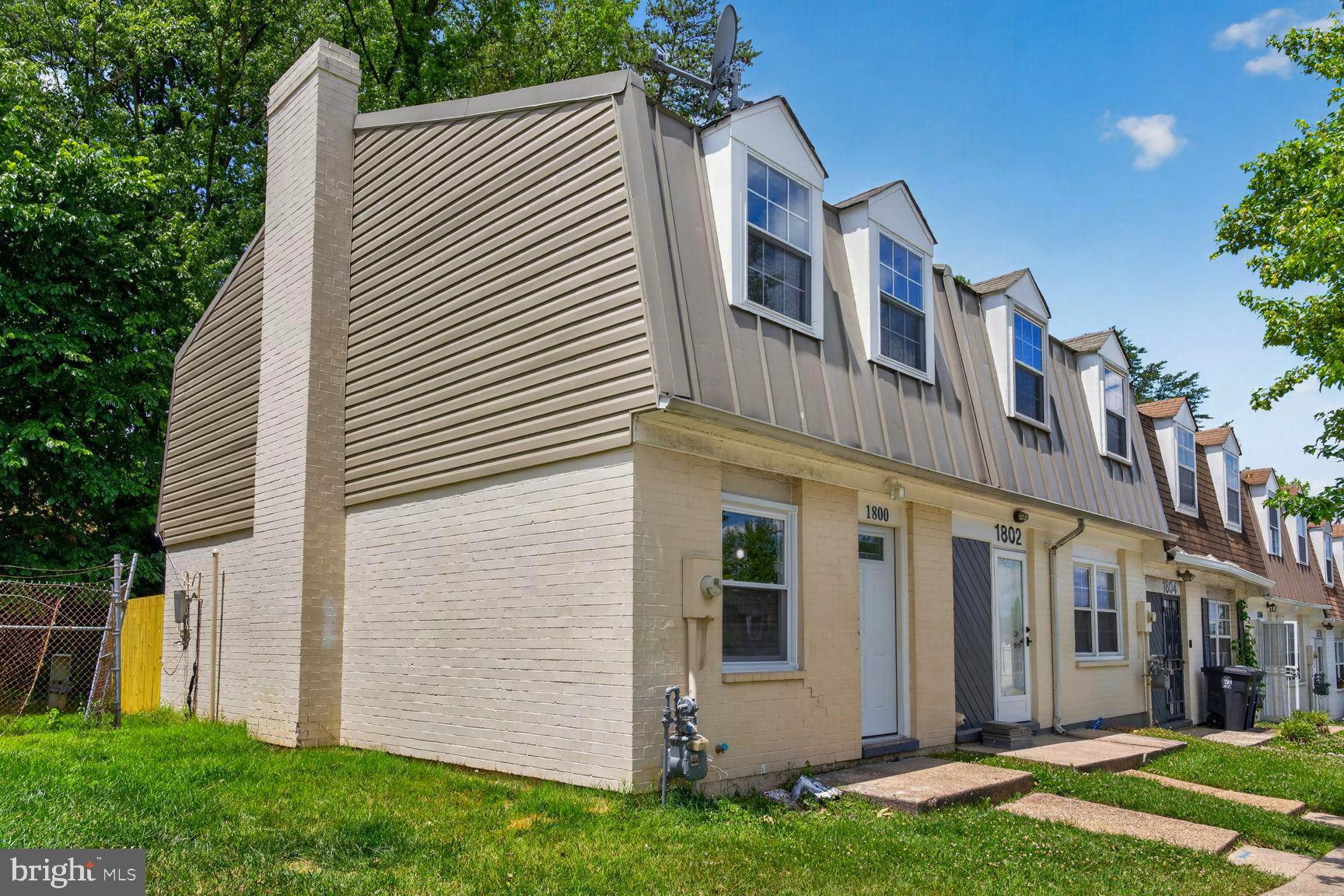 1800 VILLAGE GREEN DRIVE D-96