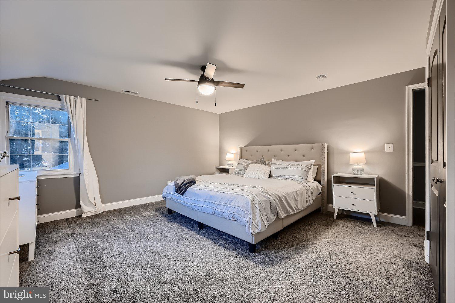 NOB HILL - Residential