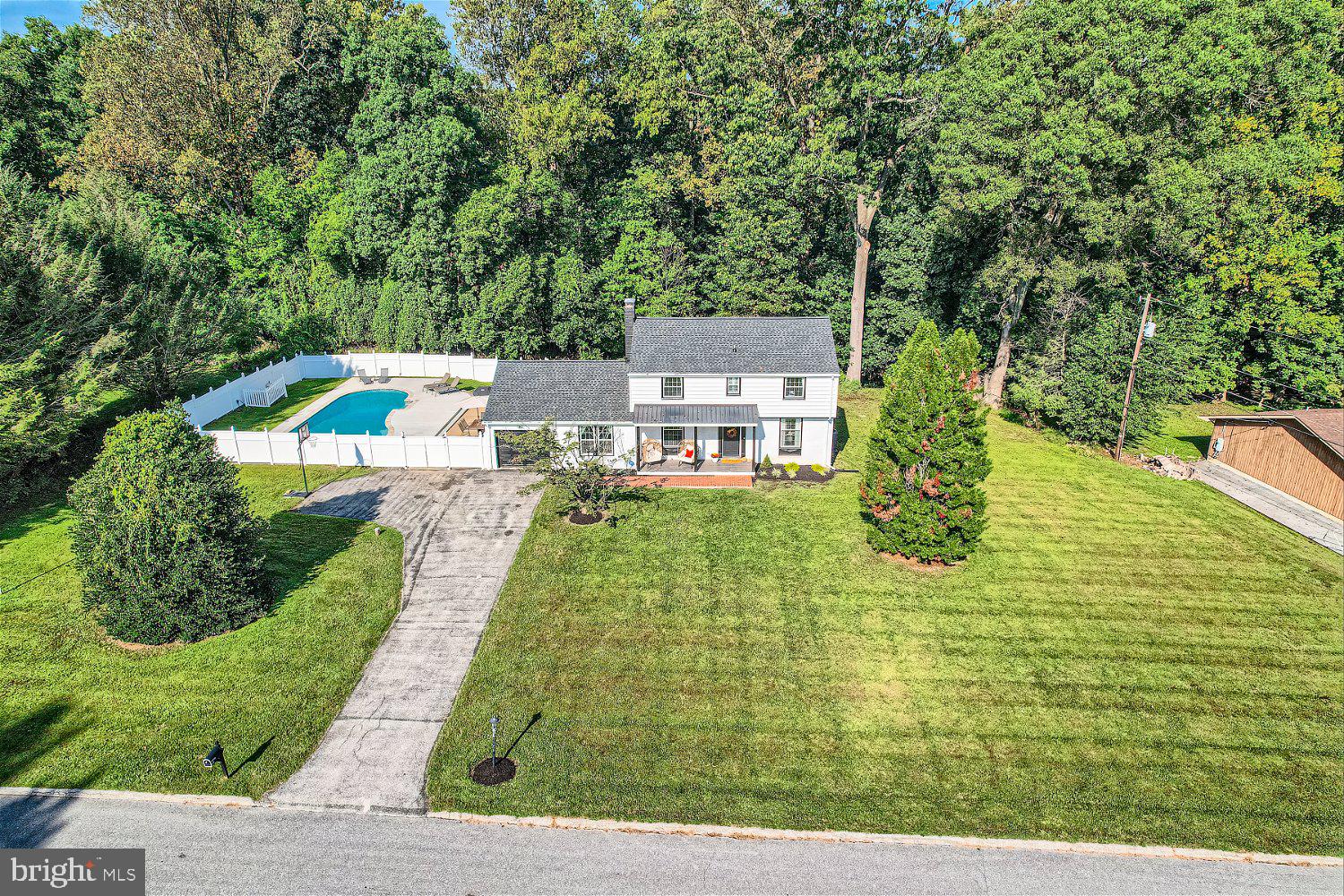 NOB HILL - Residential