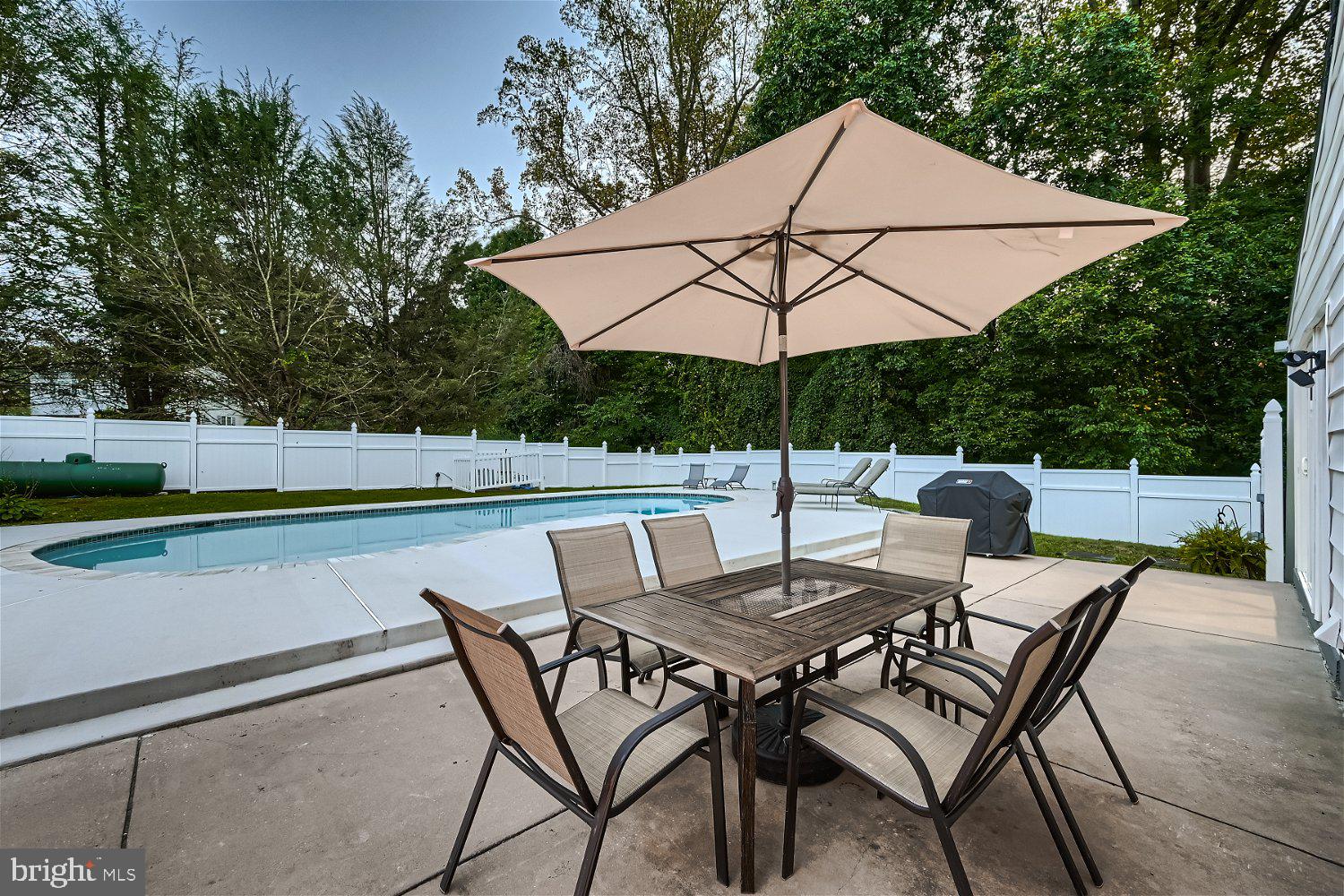 NOB HILL - Residential