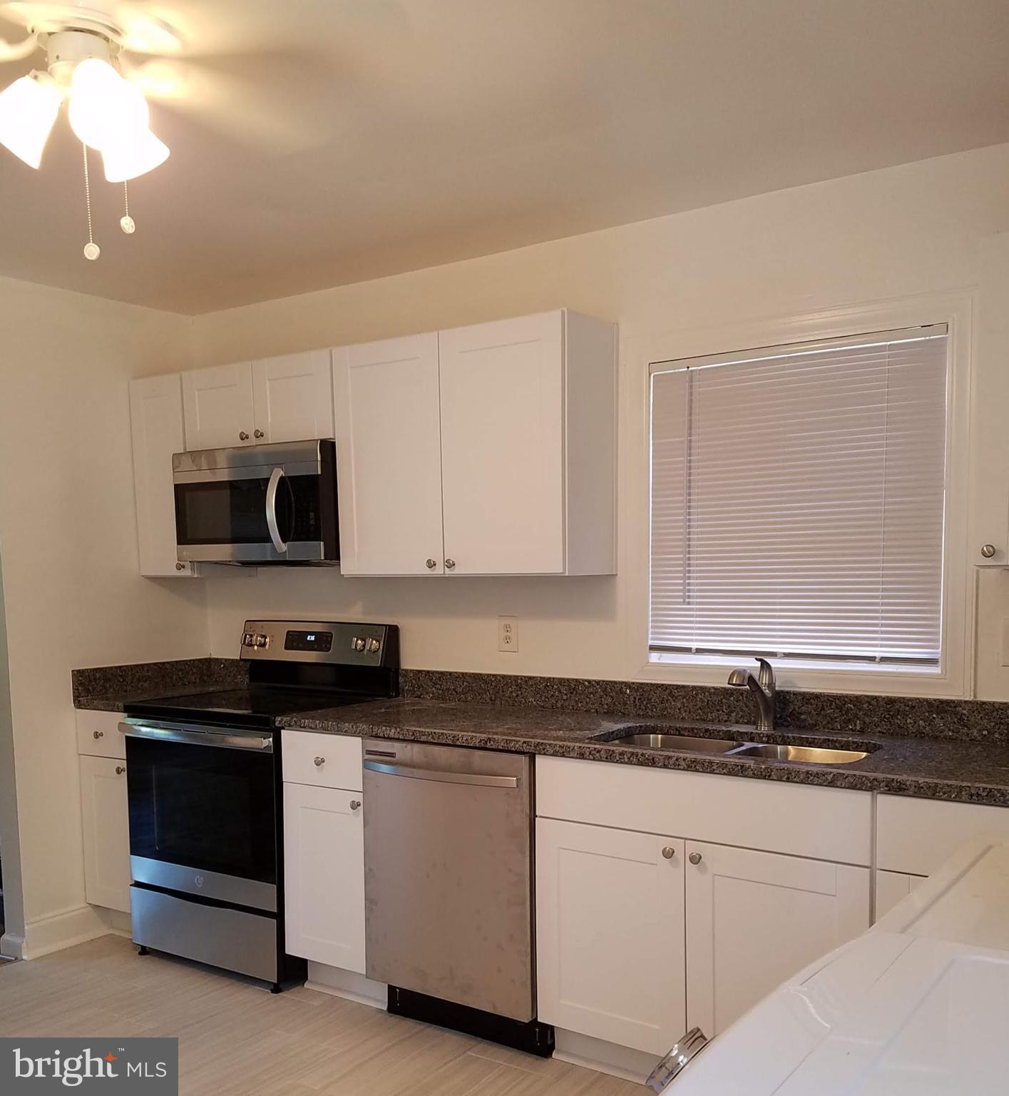 CLASSIC SHORES - Residential