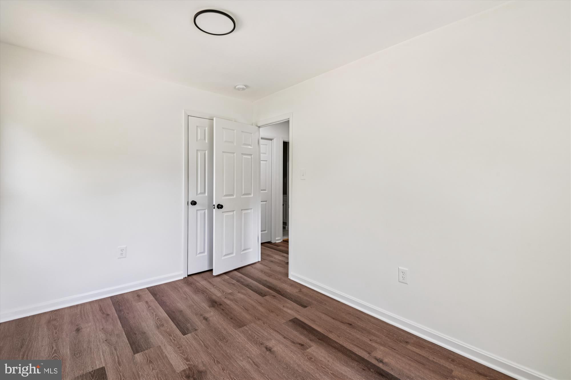 FOUR SEASONS ESTATES - Residential