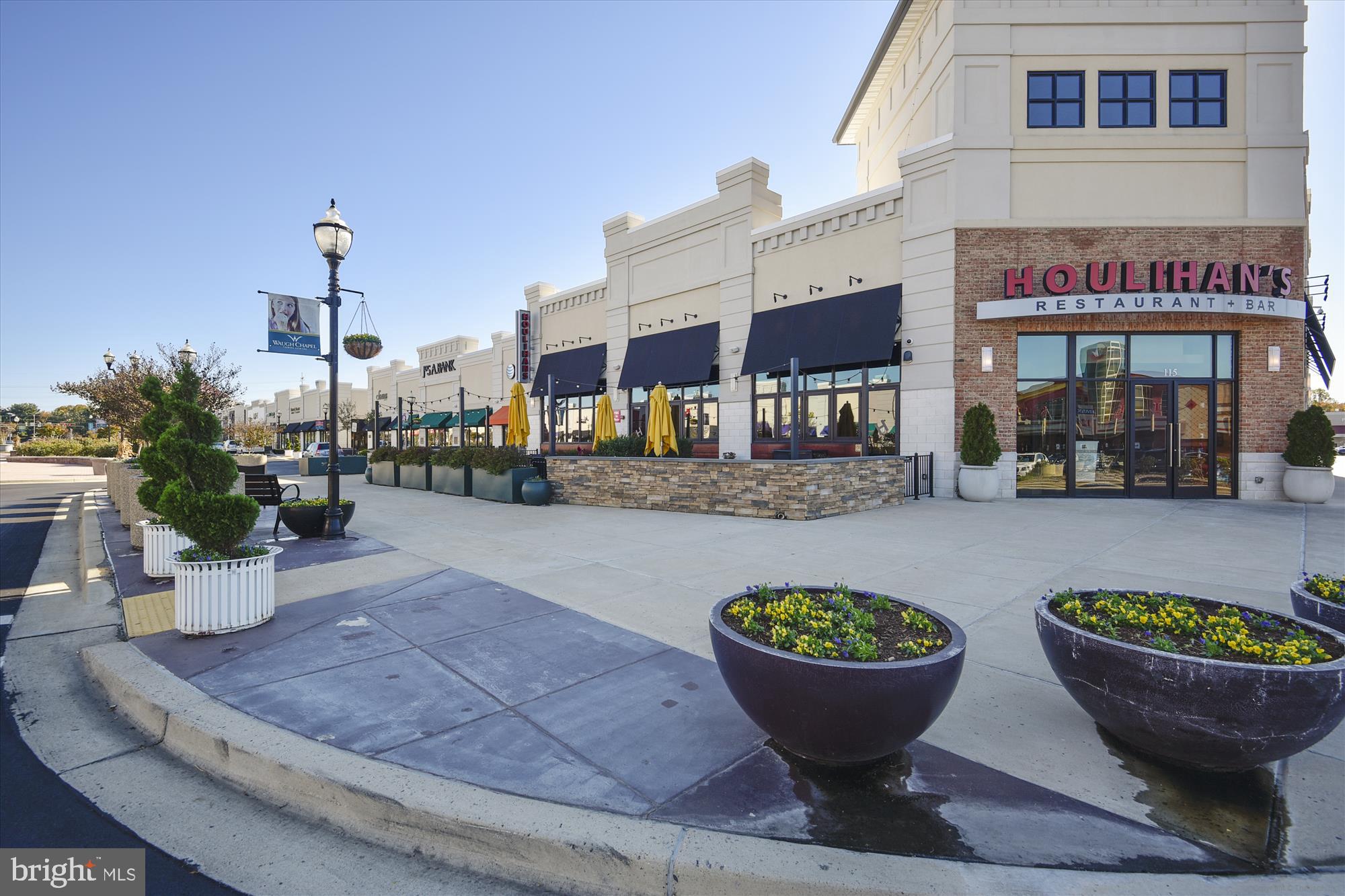 FOUR SEASONS ESTATES - Residential